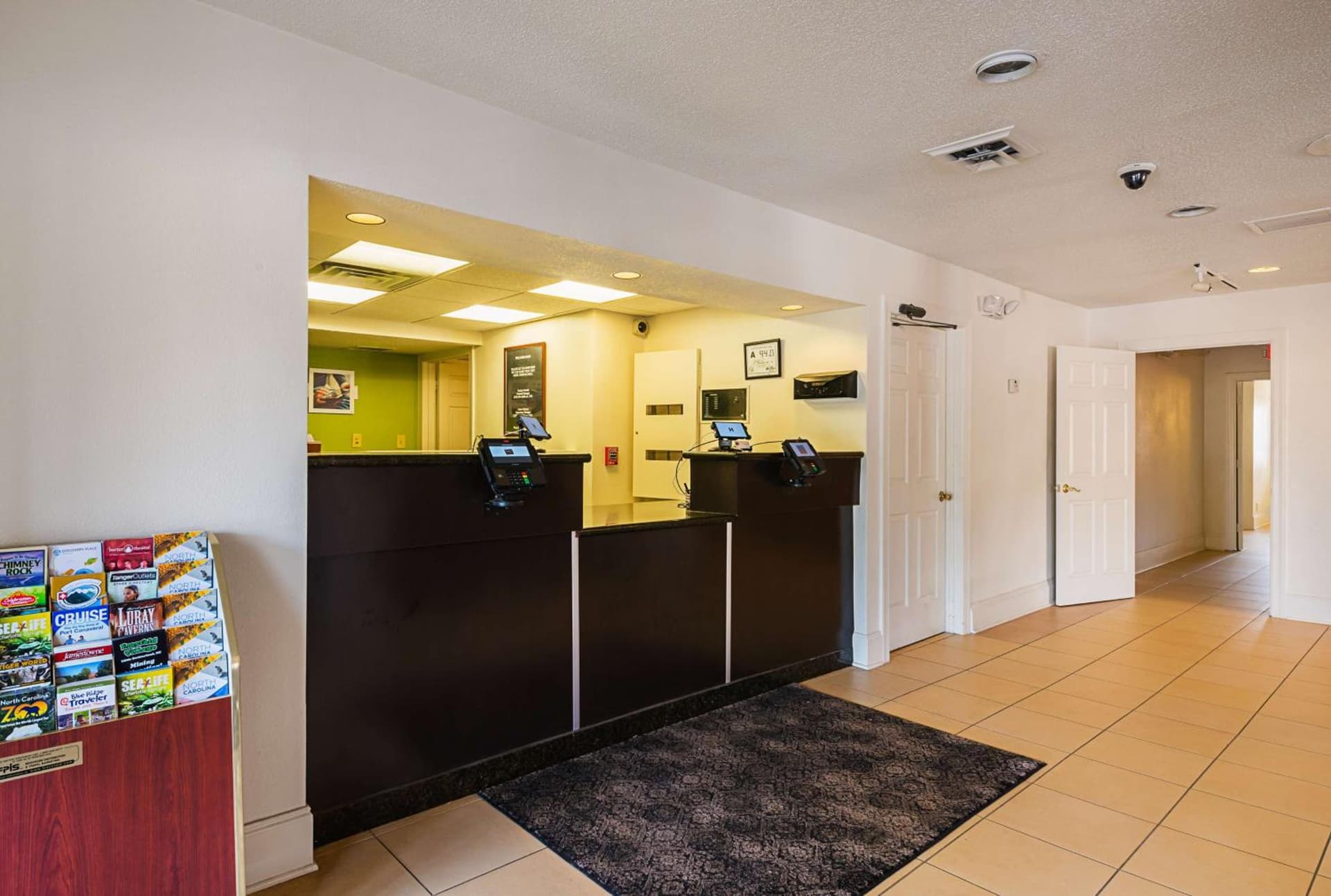 Studio 6 Extended Stay - Greensboro, NC gallery photo in Greensboro, NC — image 9