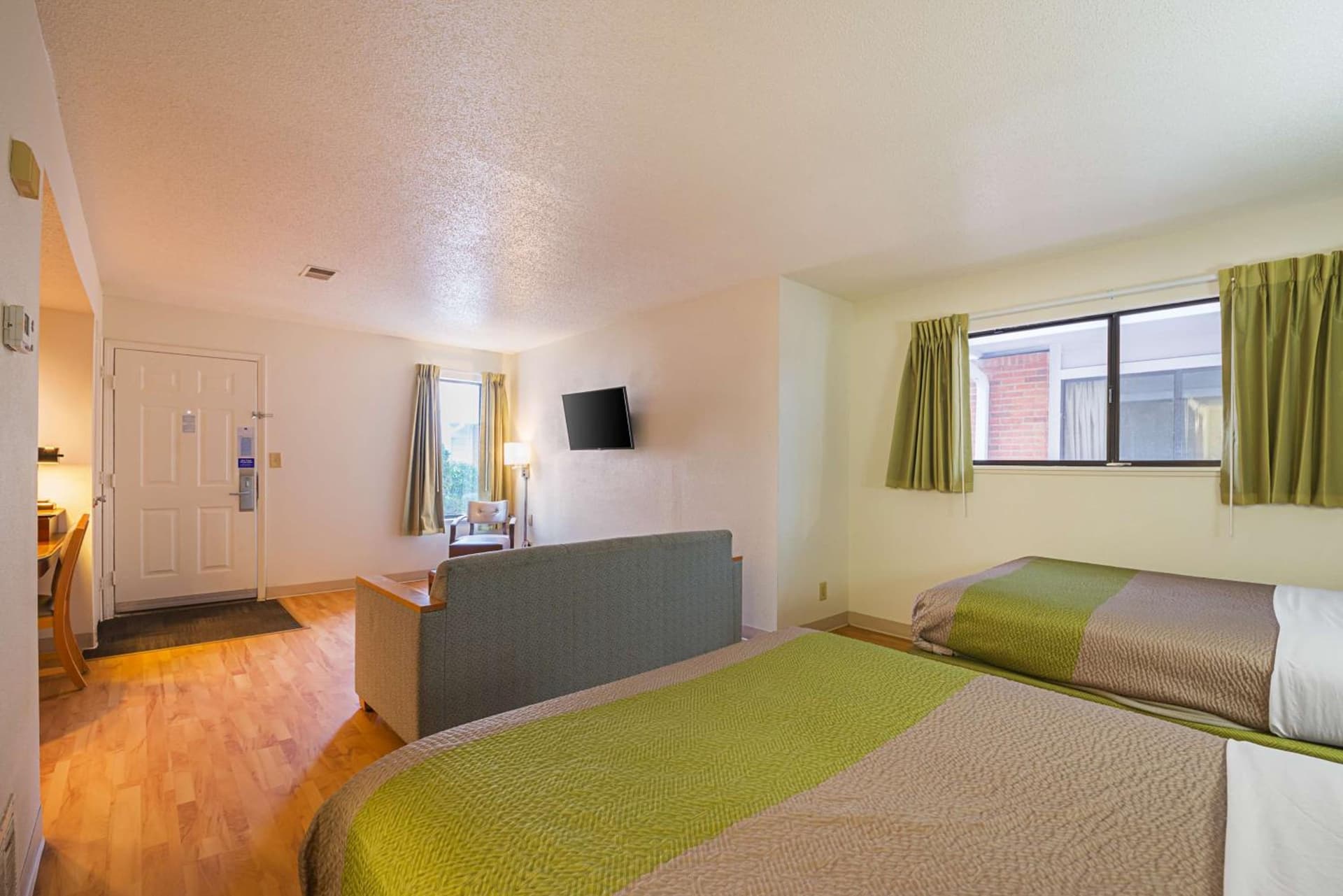 Studio 6 Extended Stay - Greensboro, NC gallery photo in Greensboro, NC — image 29
