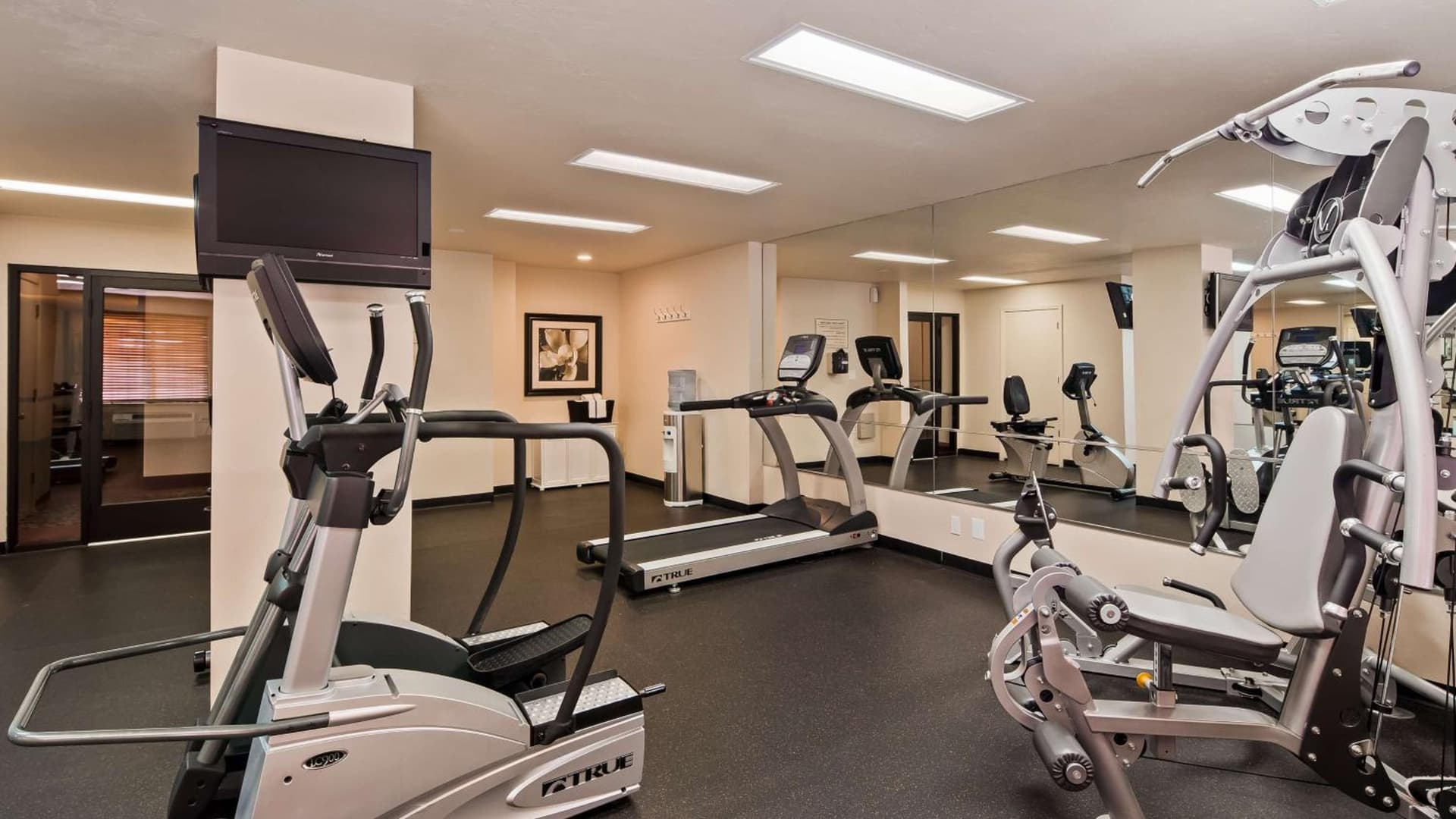 Wyndham Tucson Airport Hotel & Conference Center gallery photo in Tucson, AZ — image 44