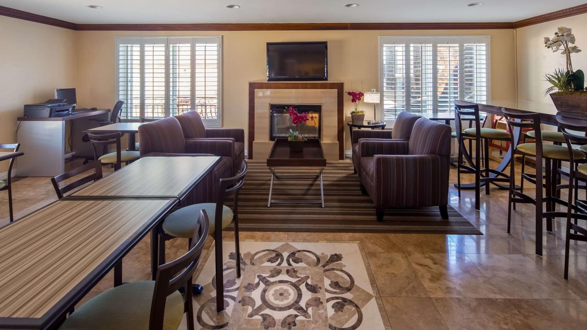 Best Western Harbour Inn & Suites Huntington - Sunset Beach gallery photo in Huntington Beach, CA — image 16