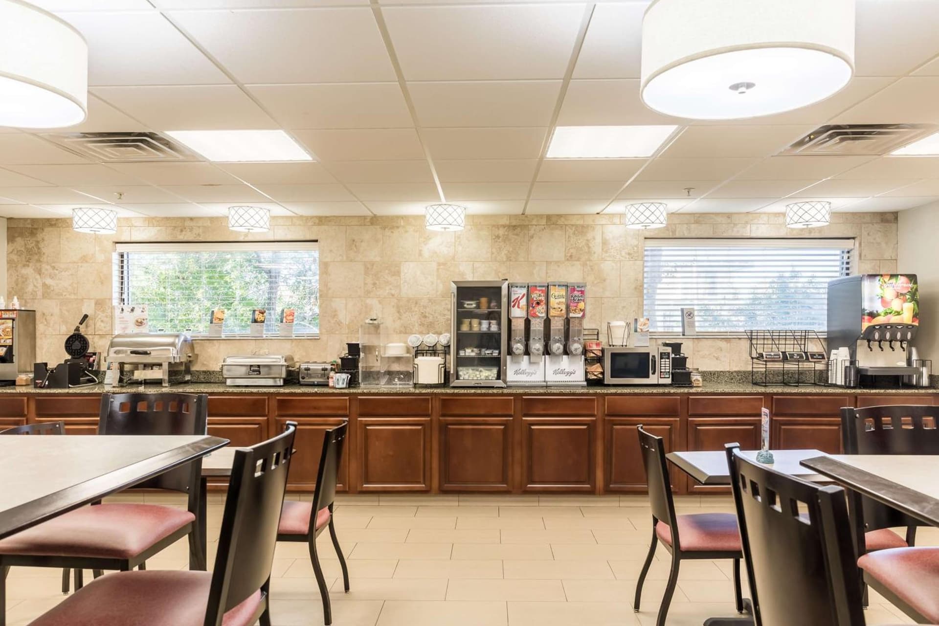 Best Western Plus Sebastian Hotel & Suites gallery photo in Sebastian, FL — image 48