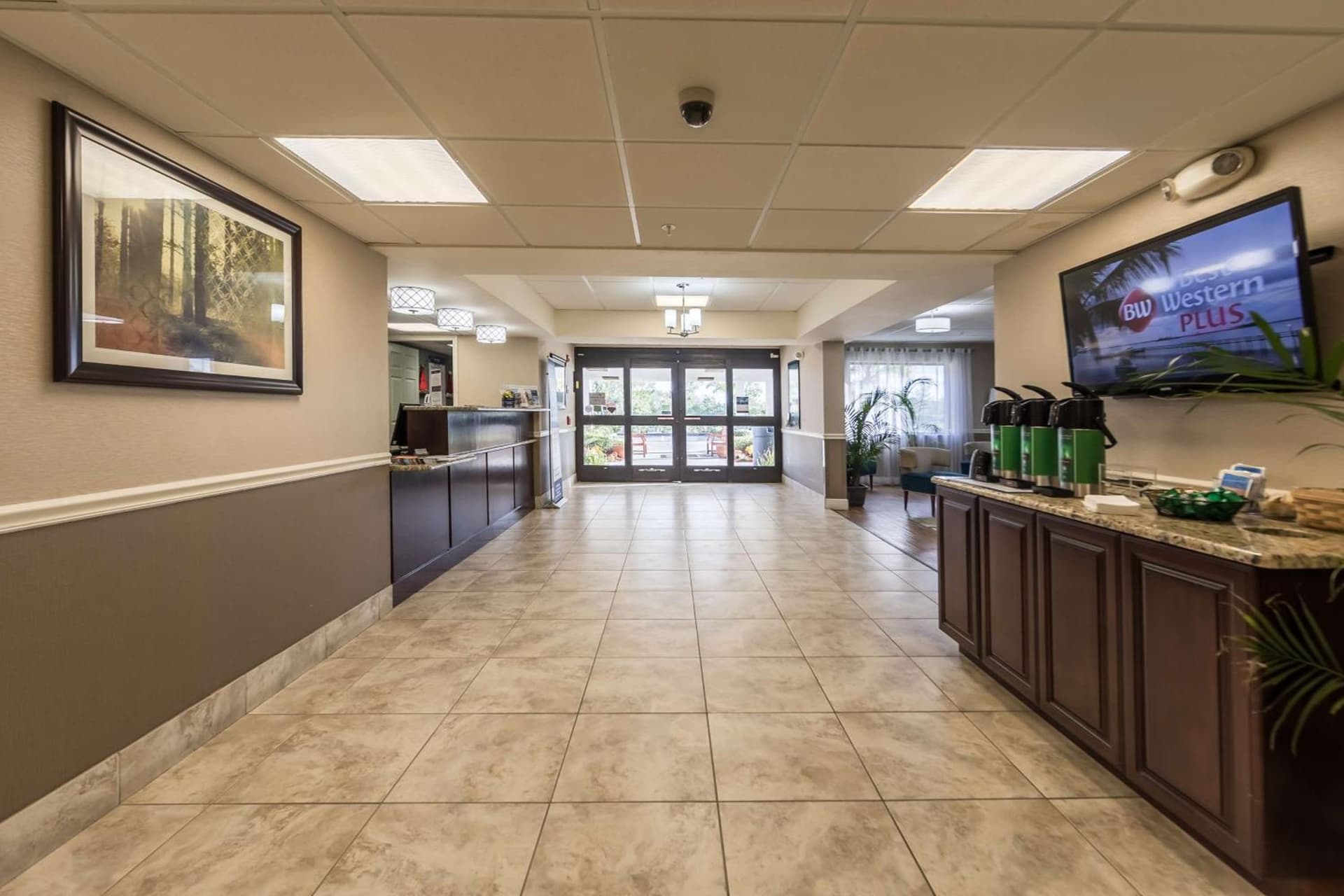 Best Western Plus Sebastian Hotel & Suites gallery photo in Sebastian, FL — image 86