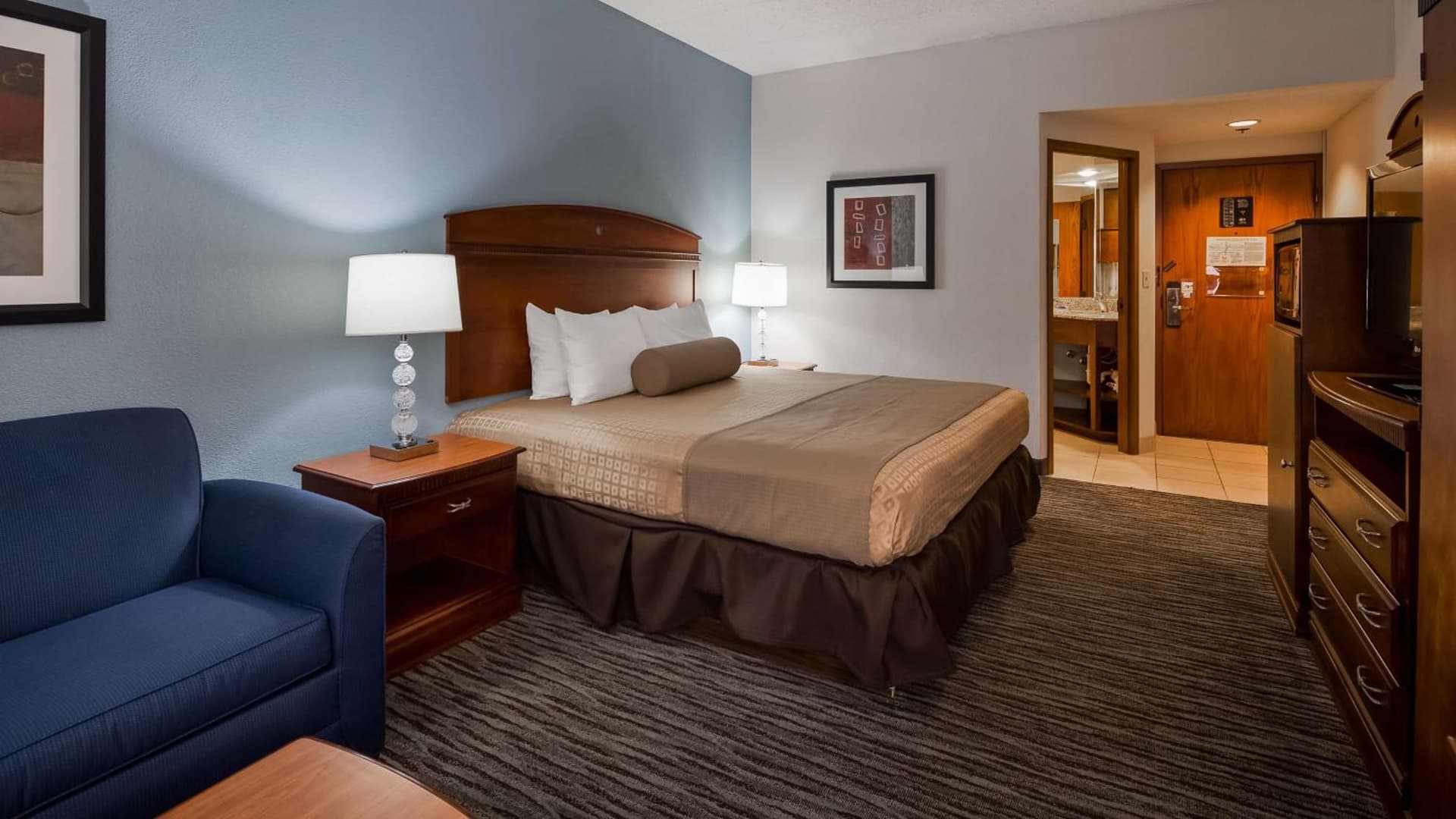 The Hotel at Dayton South gallery photo in Dayton, OH — image 9