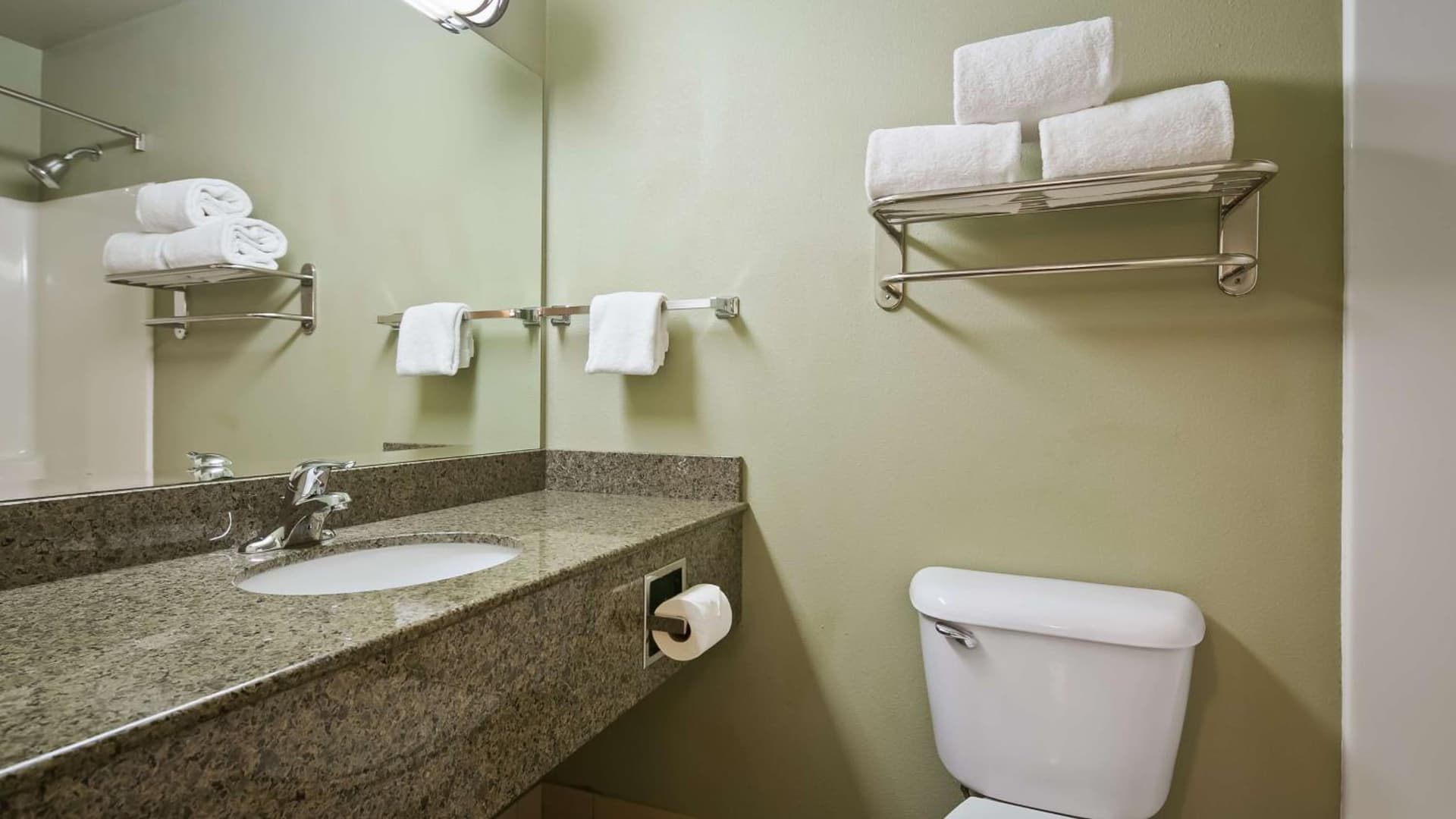 Best Western Plus Kennewick Inn gallery photo in Kennewick, WA — image 17