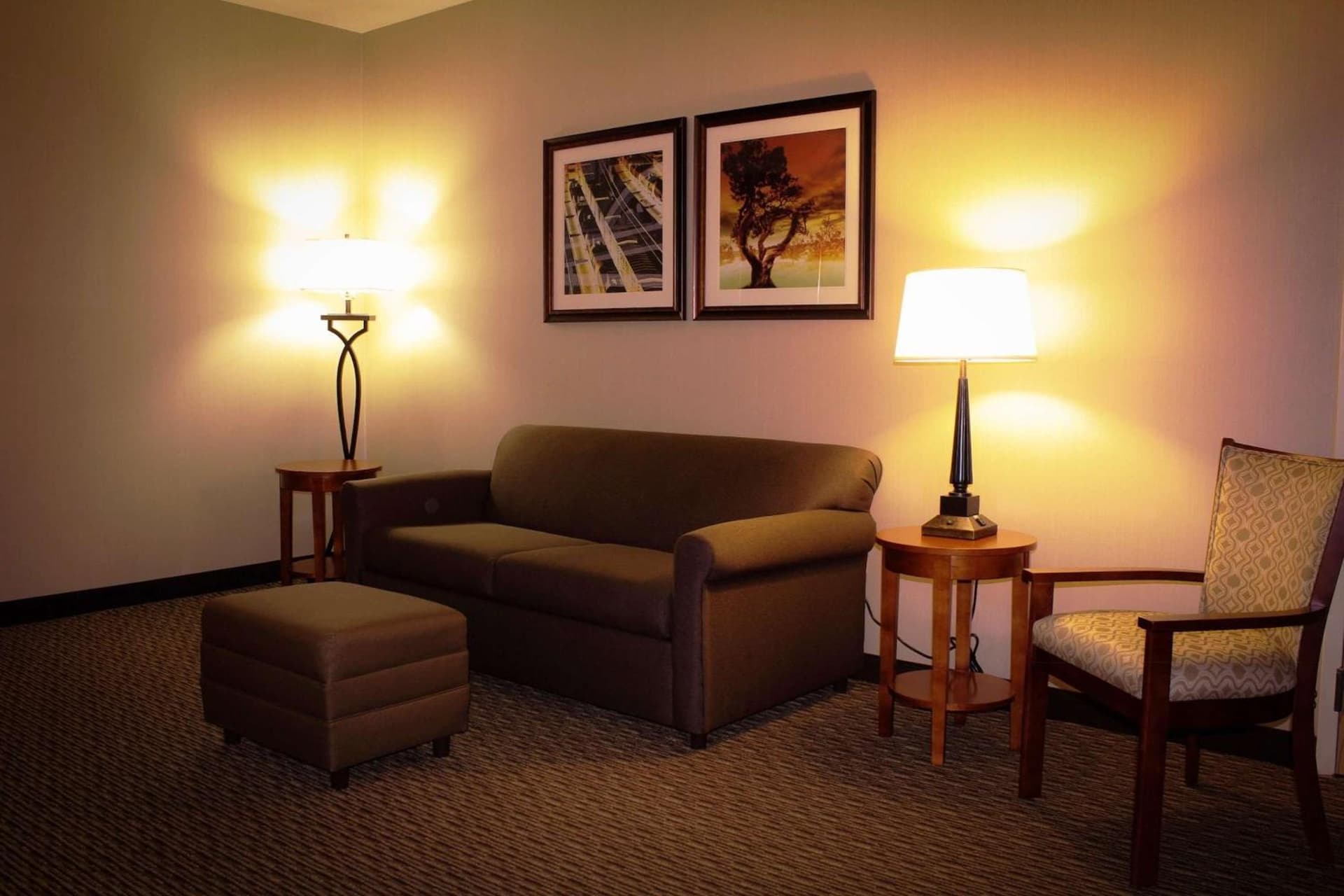 Best Western Plus Arrowhead Hotel gallery photo in Colton, CA — image 9
