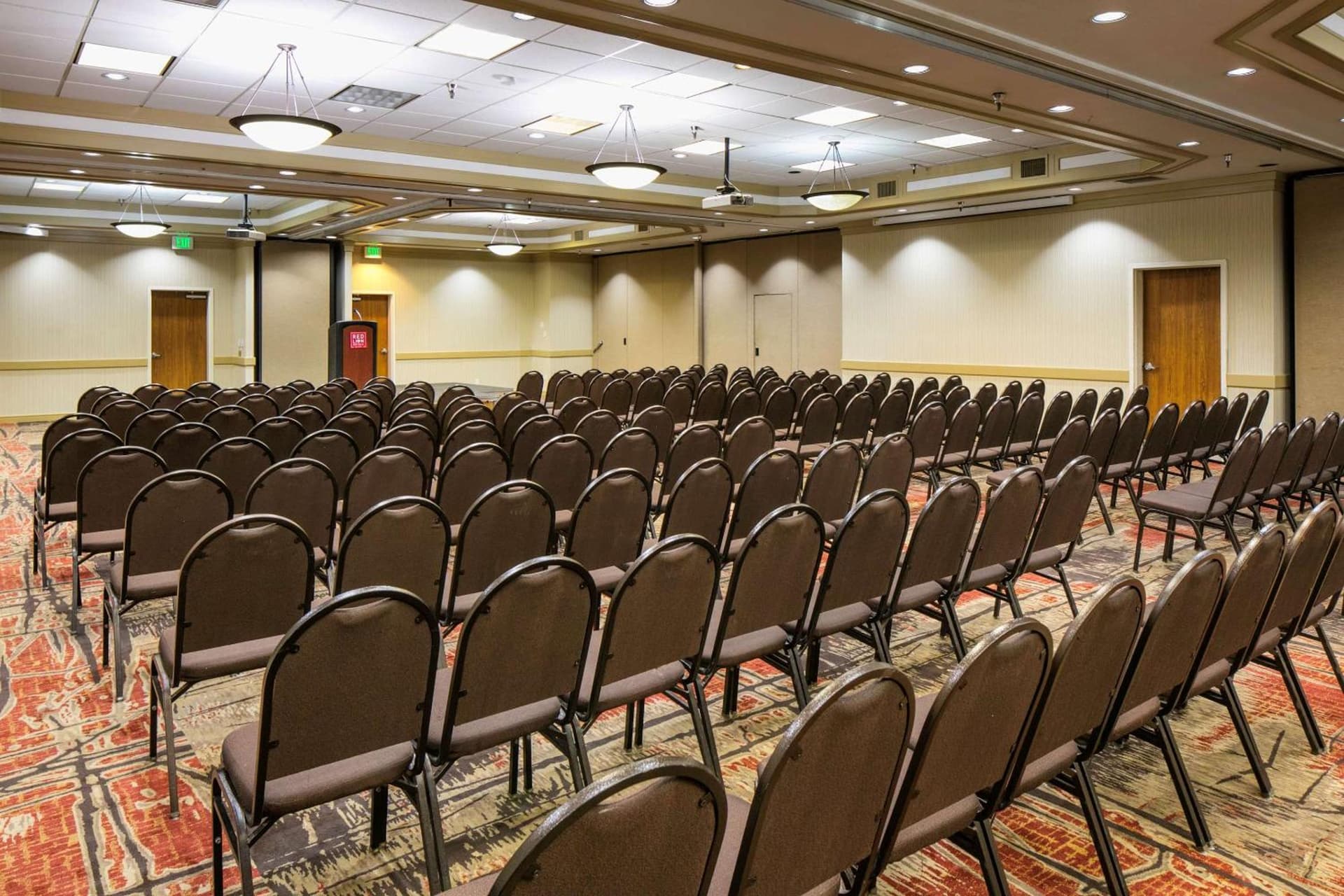 Red Lion Hotel and Conference Center St. George gallery photo in St. George, UT — image 48