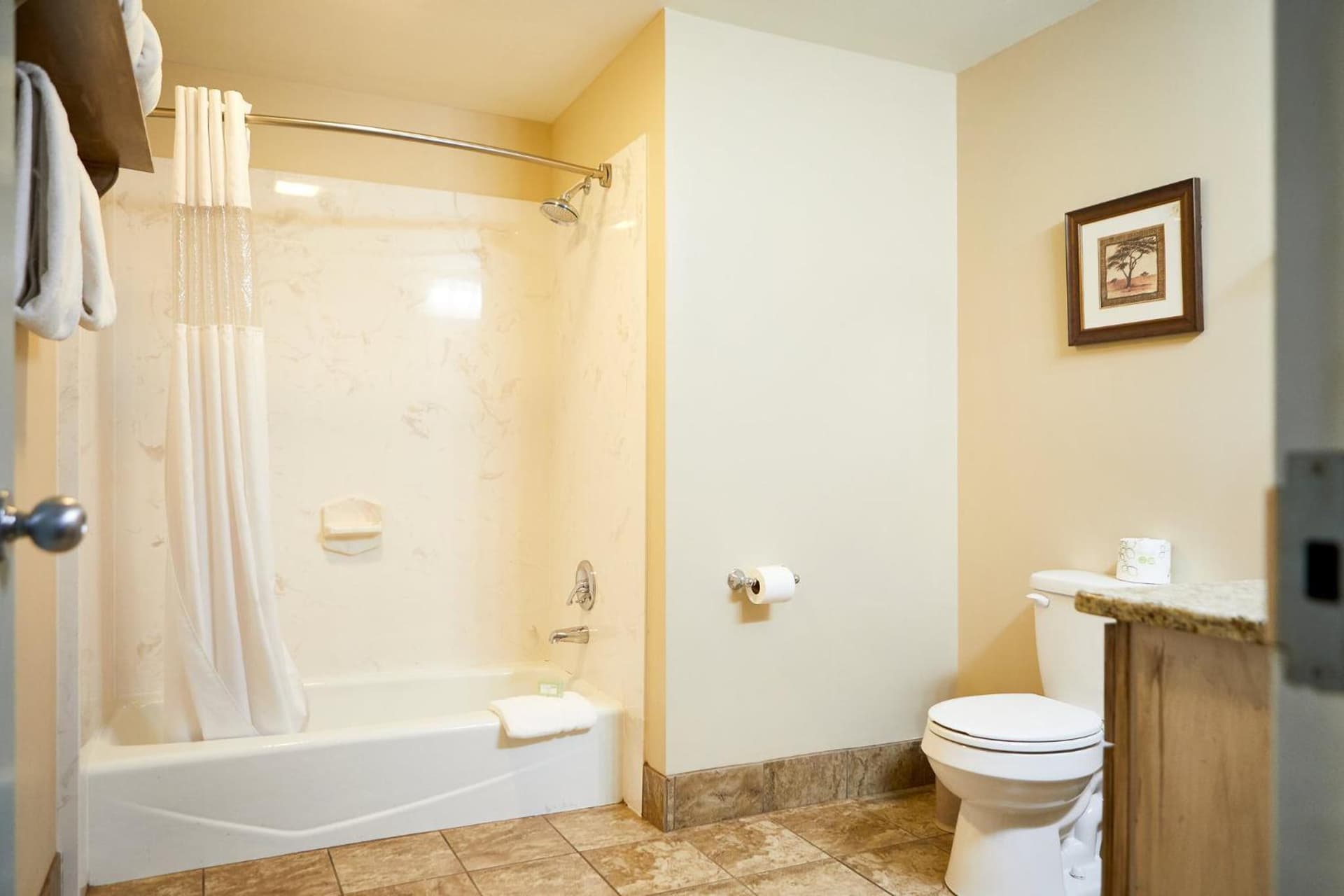 The Historic Brookstown Inn, Trademark Collection by Wyndham gallery photo in Winston-Salem, NC — image 114