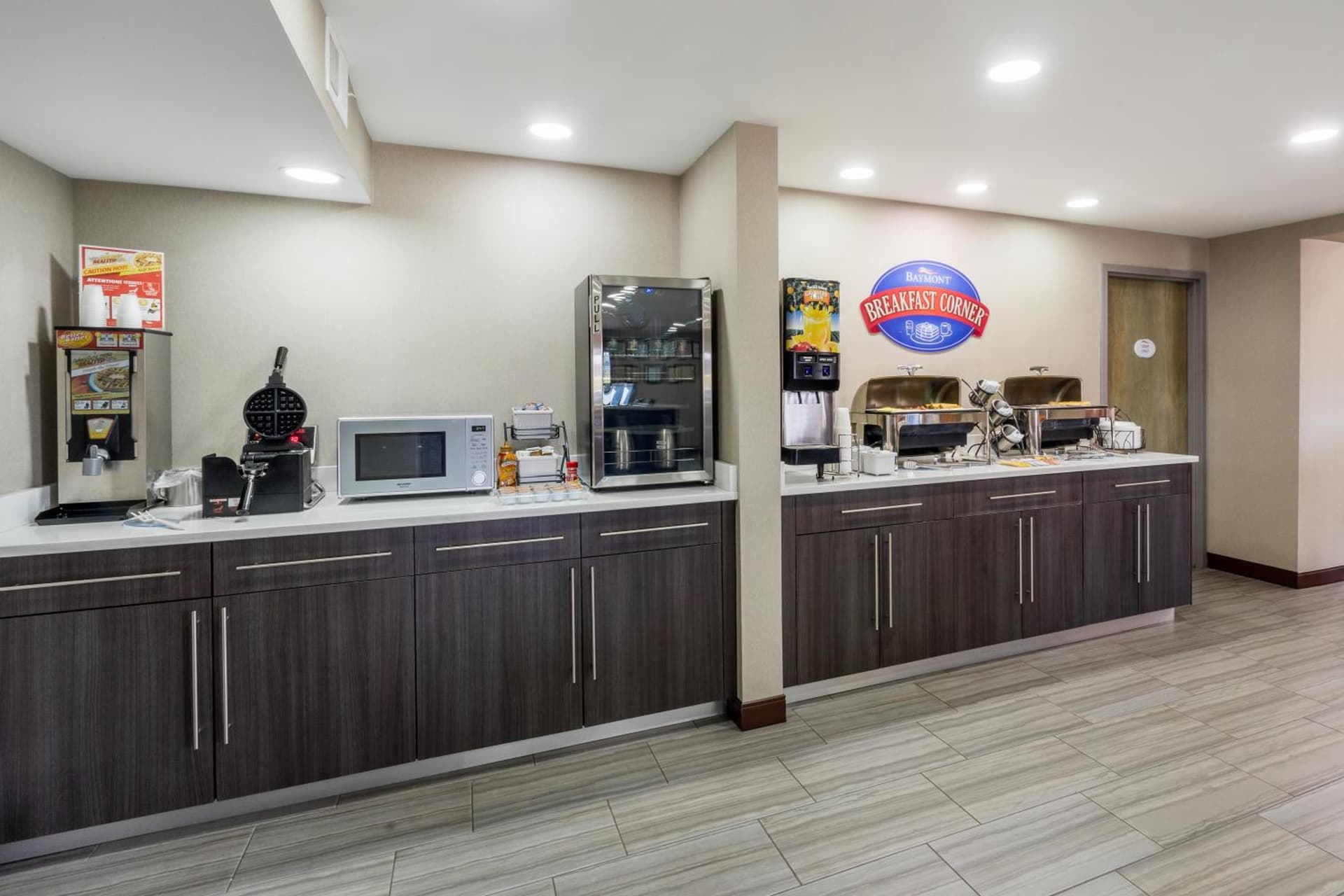 Baymont by Wyndham Clarksville gallery photo in Clarksville, TN — image 51