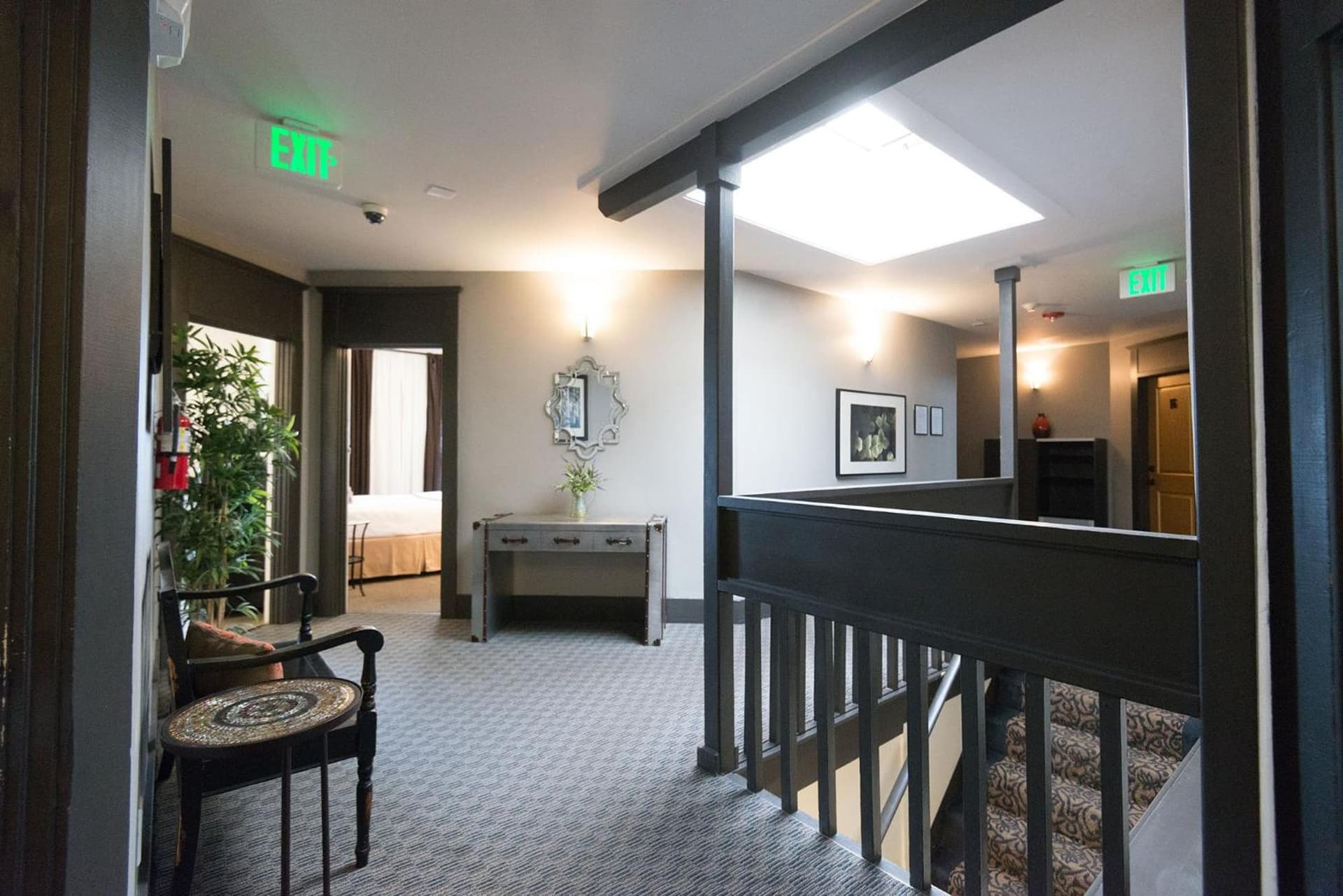Camas Boutique Hotel gallery photo in Camas, WA — image 38