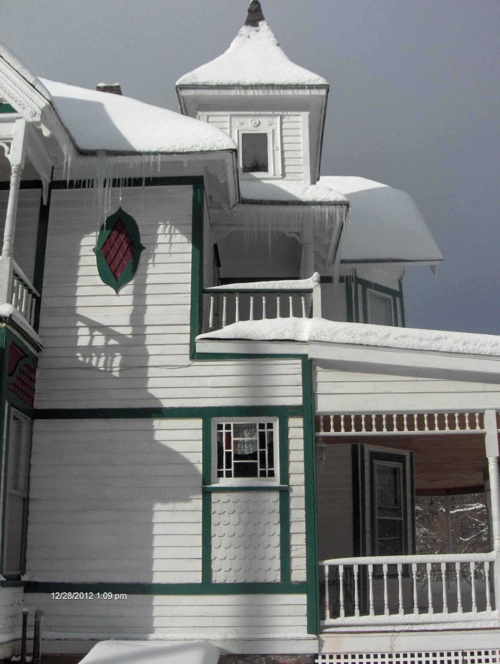 Antique Rose Inn Windham gallery photo in Windham — image 52