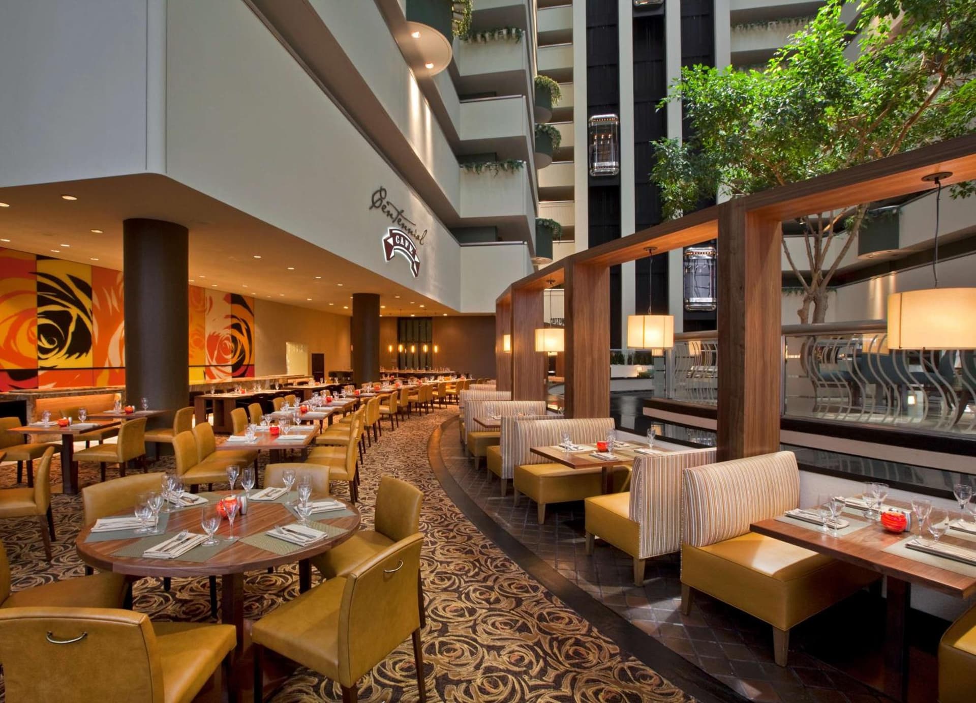 Hyatt Regency Dallas gallery photo in Dallas, TX — image 59