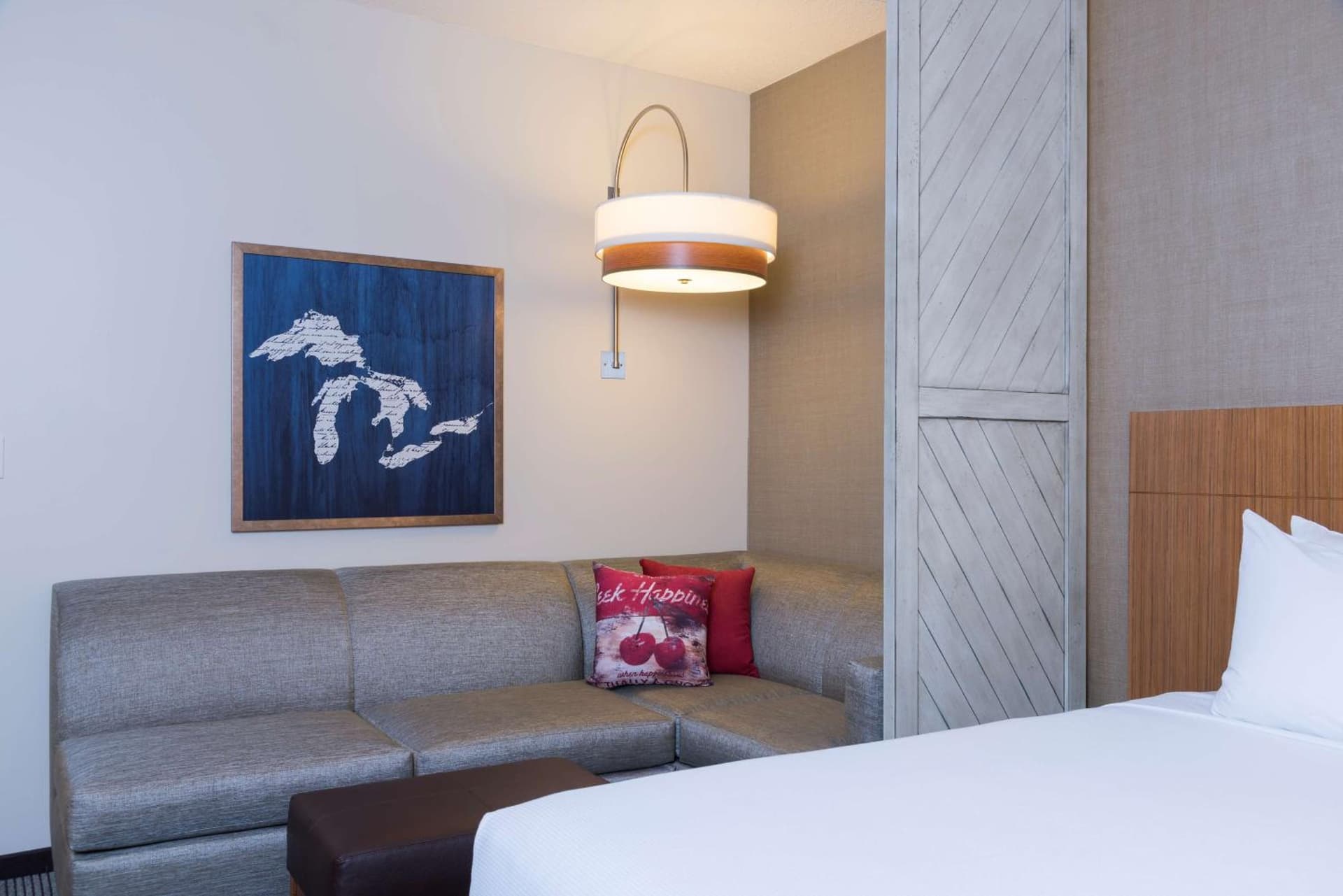 Hyatt Place Ann Arbor interior in Ann Arbor, MI — gallery photo 2