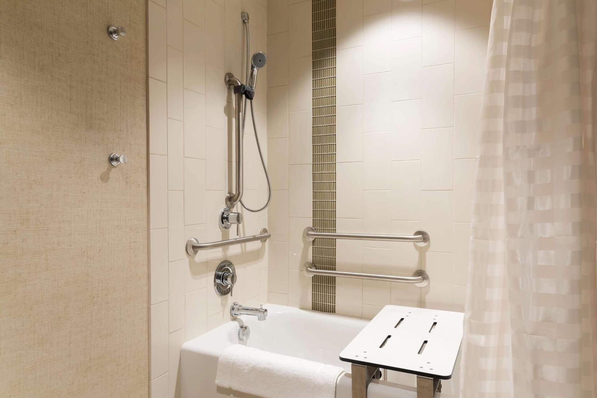 Hyatt Place Ann Arbor gallery photo in Ann Arbor, MI — image 10