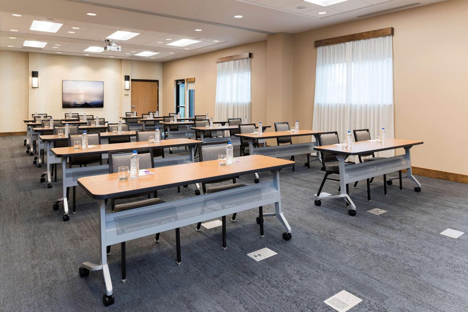 Hyatt Place Ann Arbor gallery photo in Ann Arbor, MI — image 9