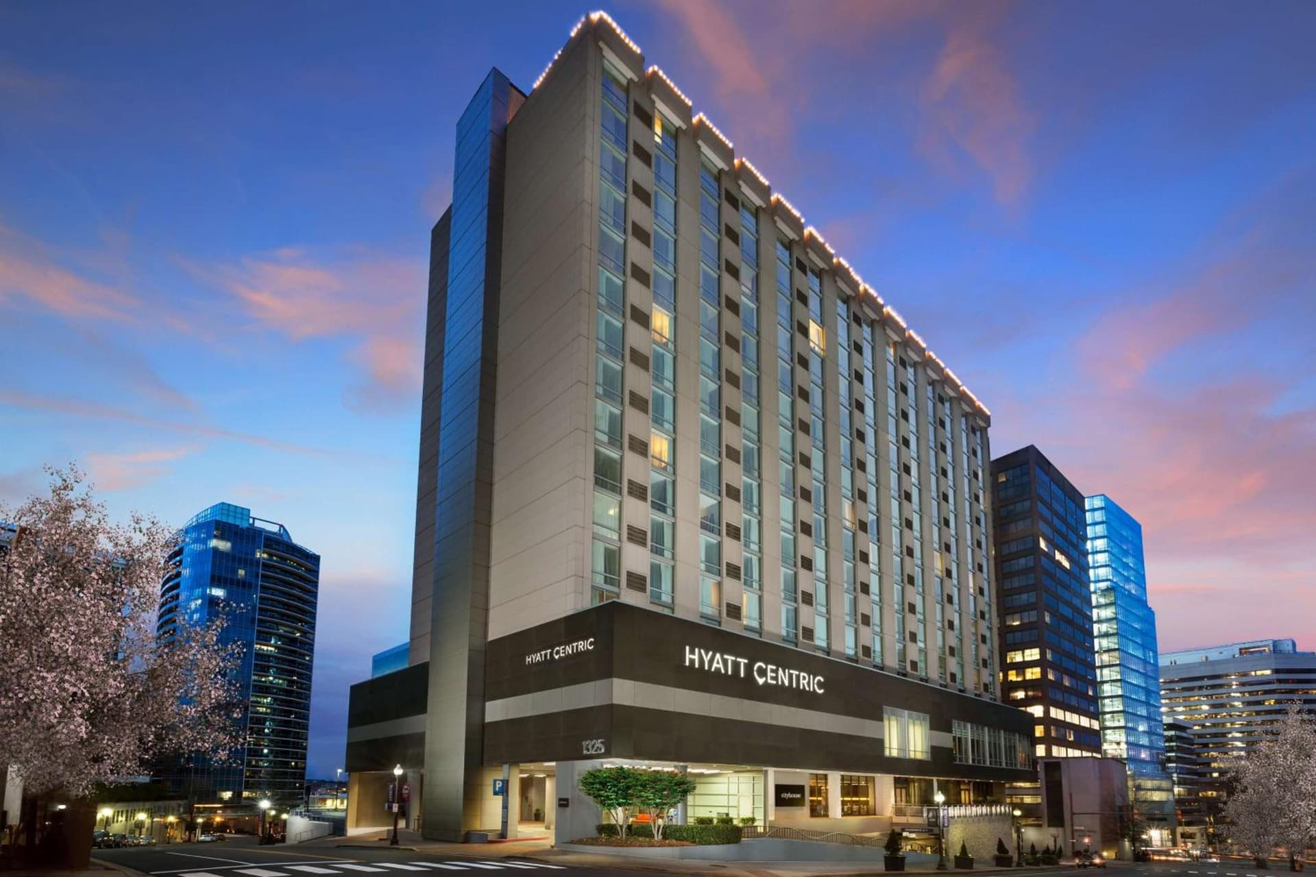 Hyatt Centric Arlington property views in Arlington, VA — gallery photo 3