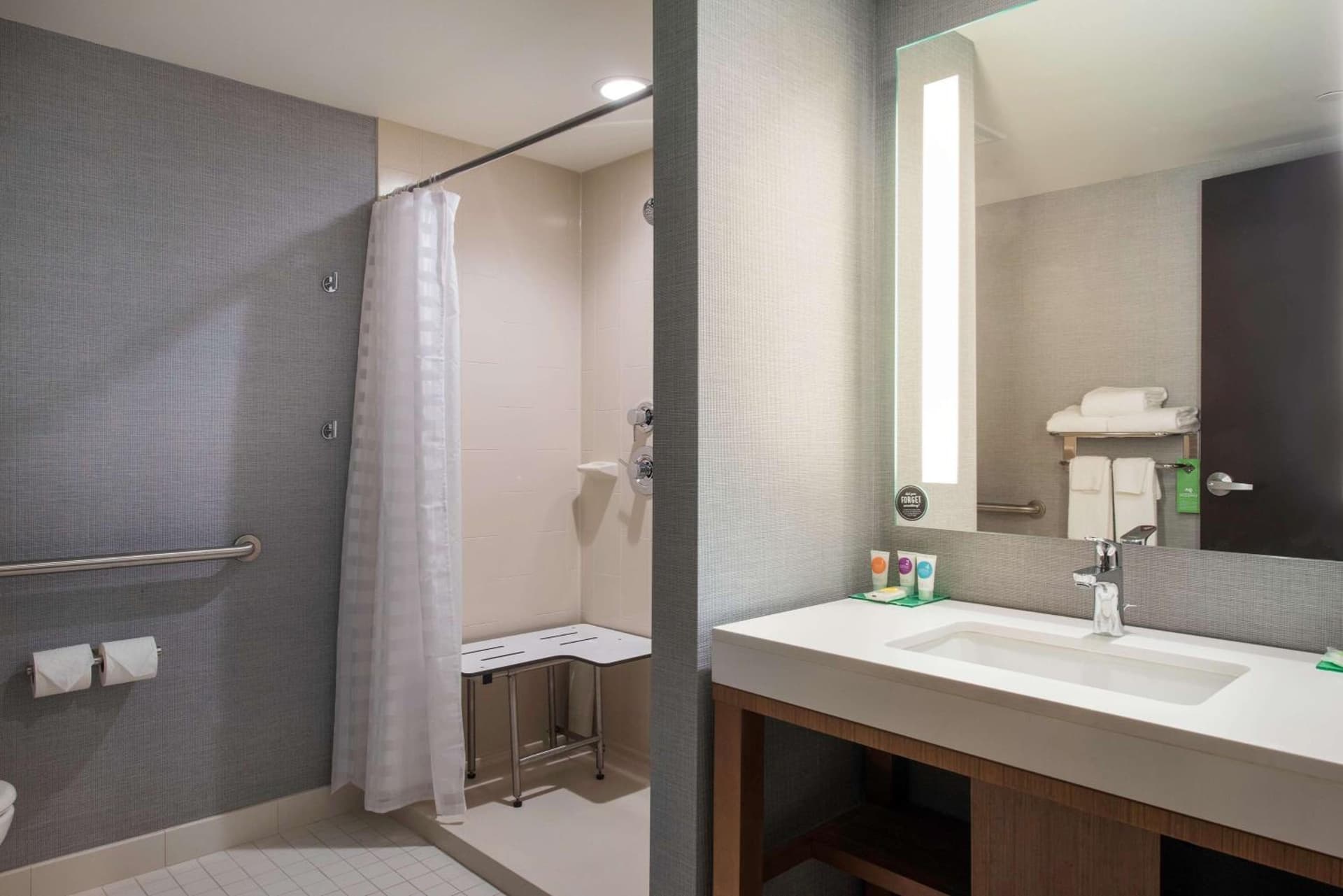 Hyatt Place Cleveland/Westlake/Crocker Park property views in Westlake, OH — gallery photo 3