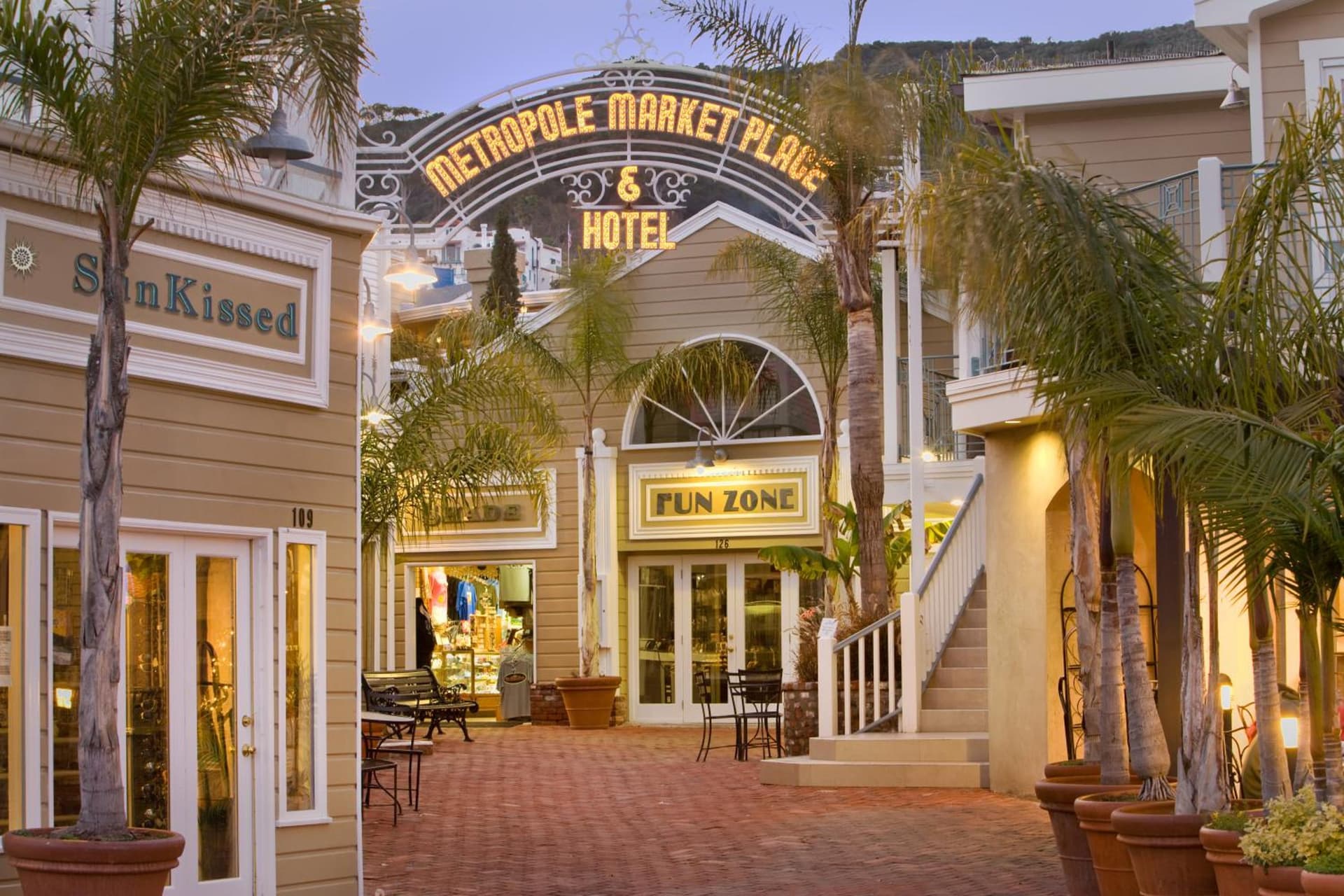 Hotel Metropole — hotel in Avalon, California