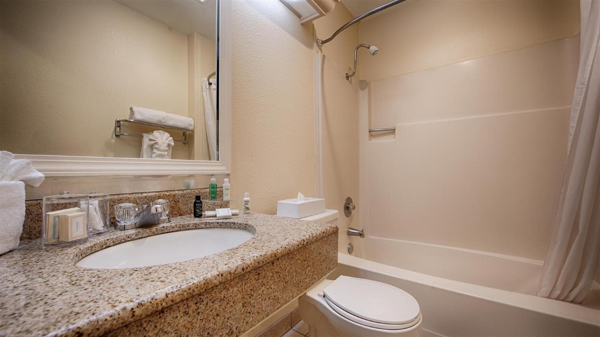 Best Western John Muir Inn gallery photo in Martinez, CA — image 45