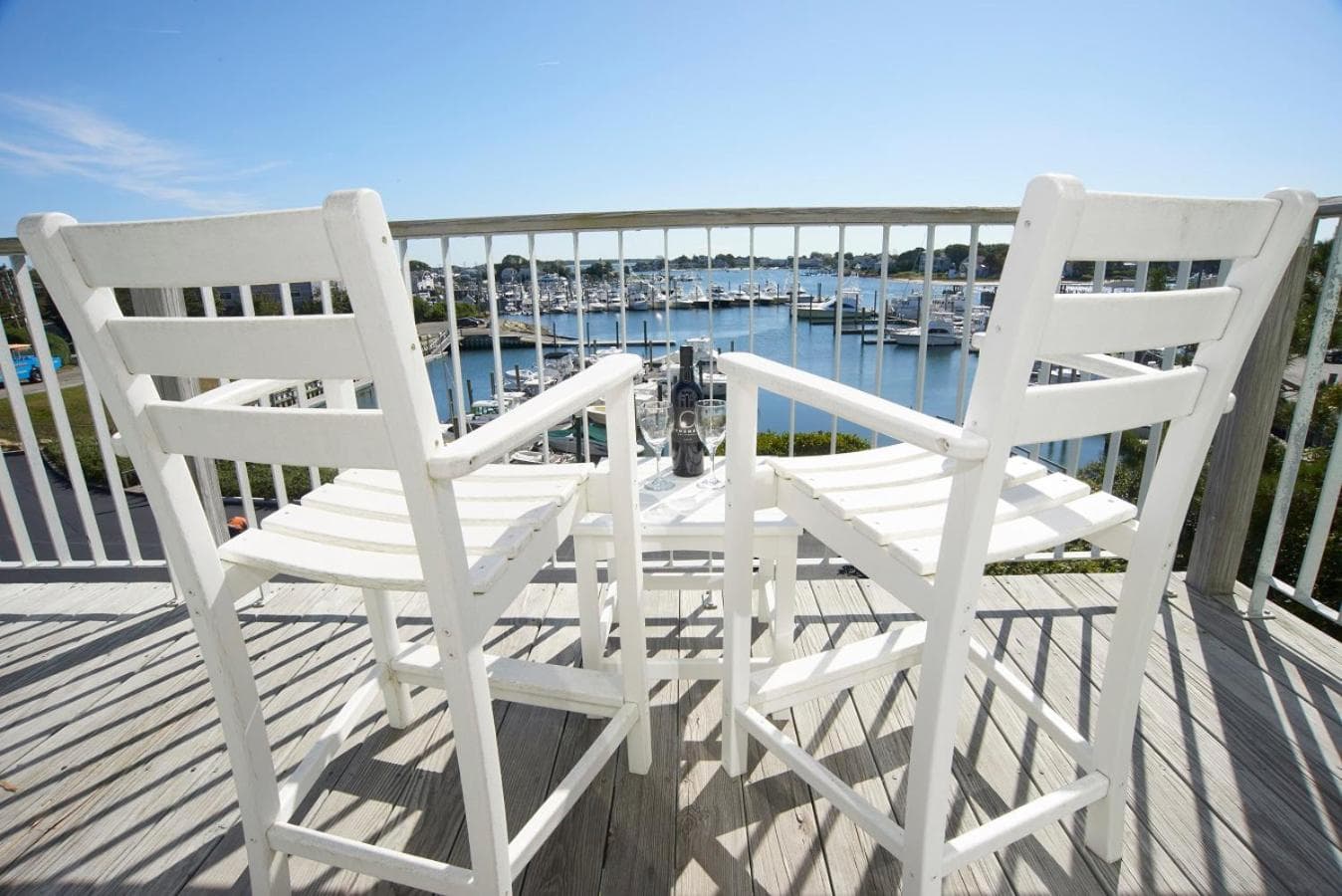 Anchor In Distinctive Waterfront Lodging gallery photo in Hyannis — image 52