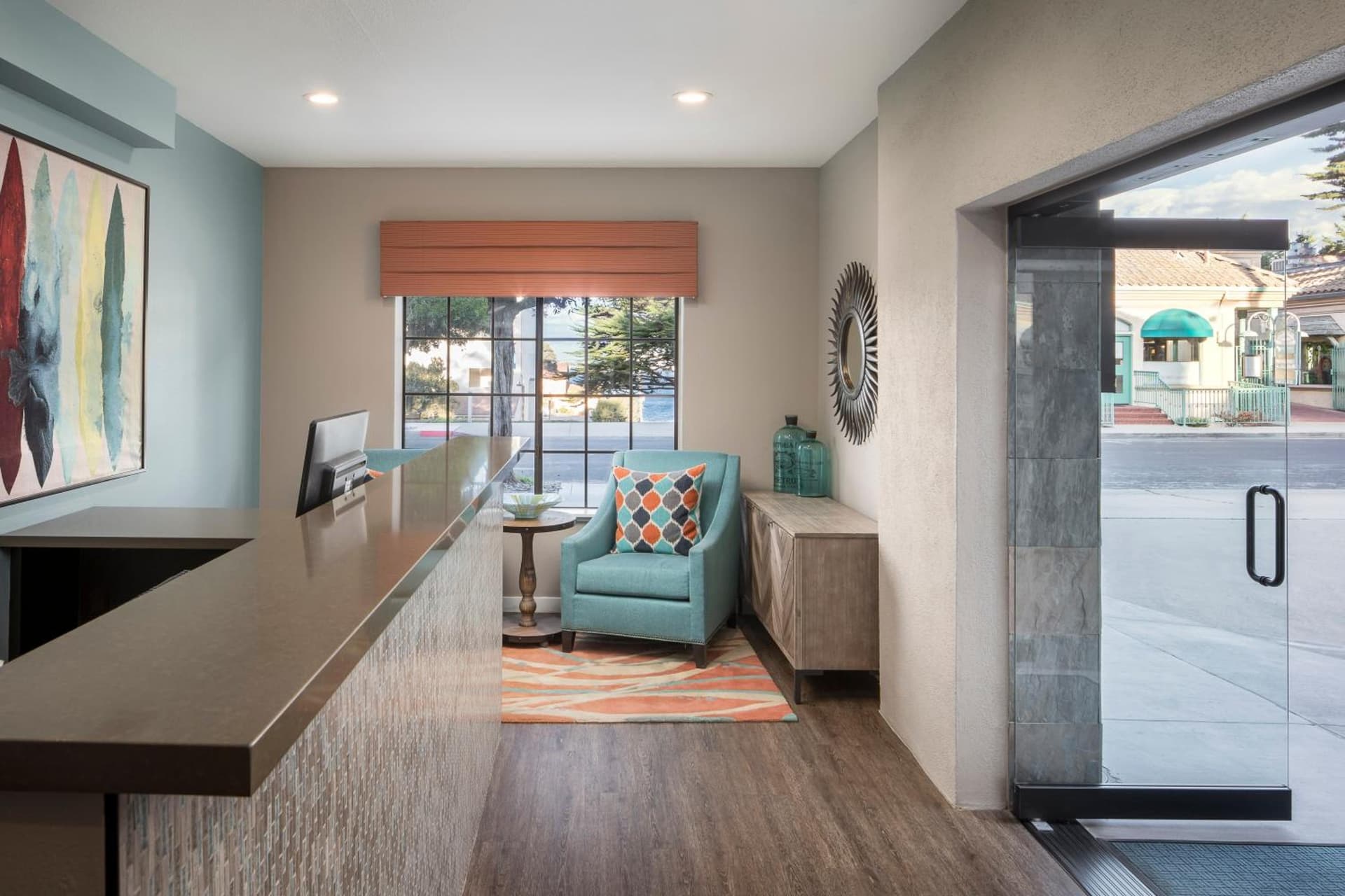 Wave Street Inn interior in Monterey, CA — gallery photo 2
