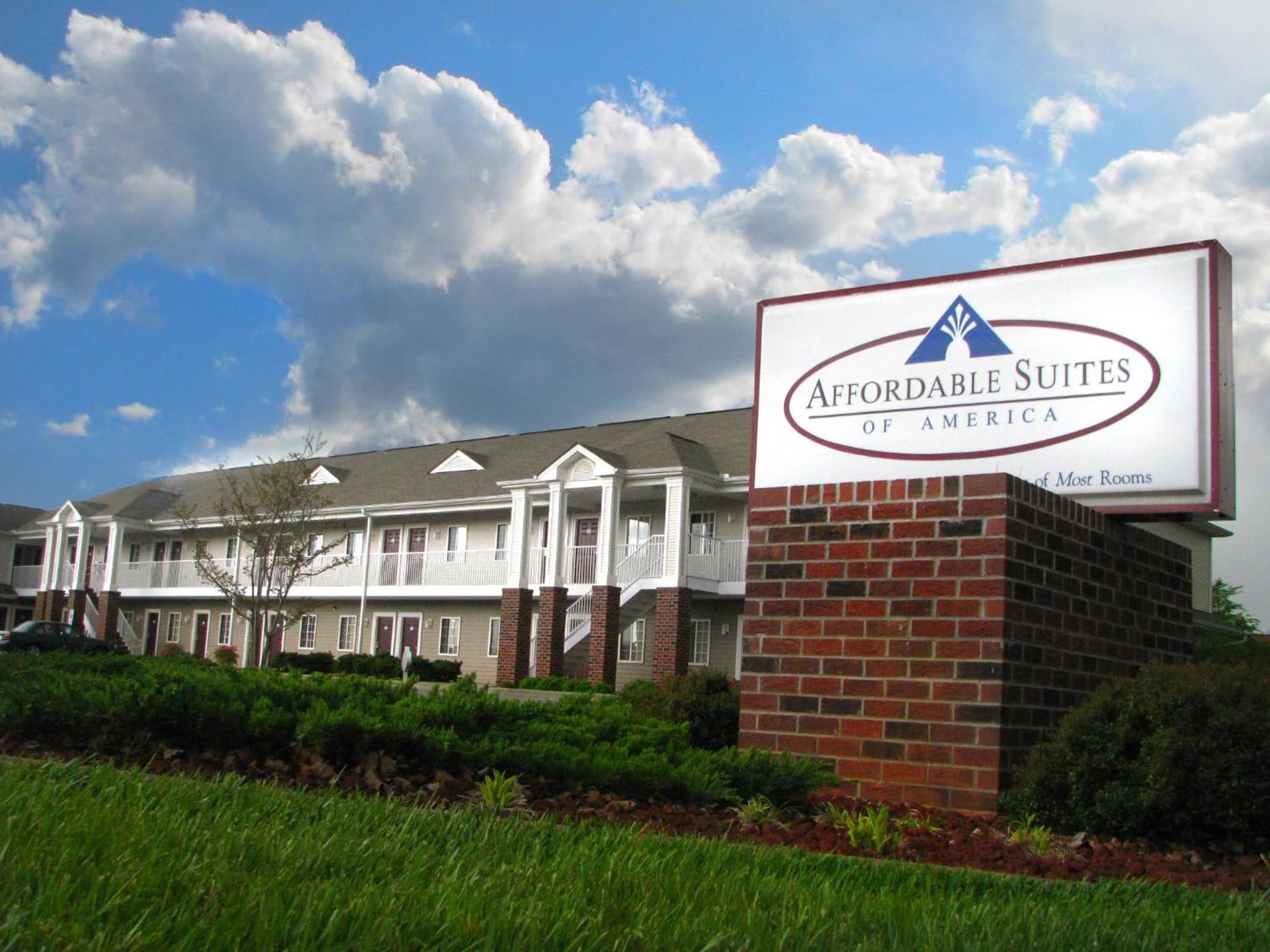 Affordable Suites Conover / Hickory featured exterior or lobby in Conover, NC — similar hotel