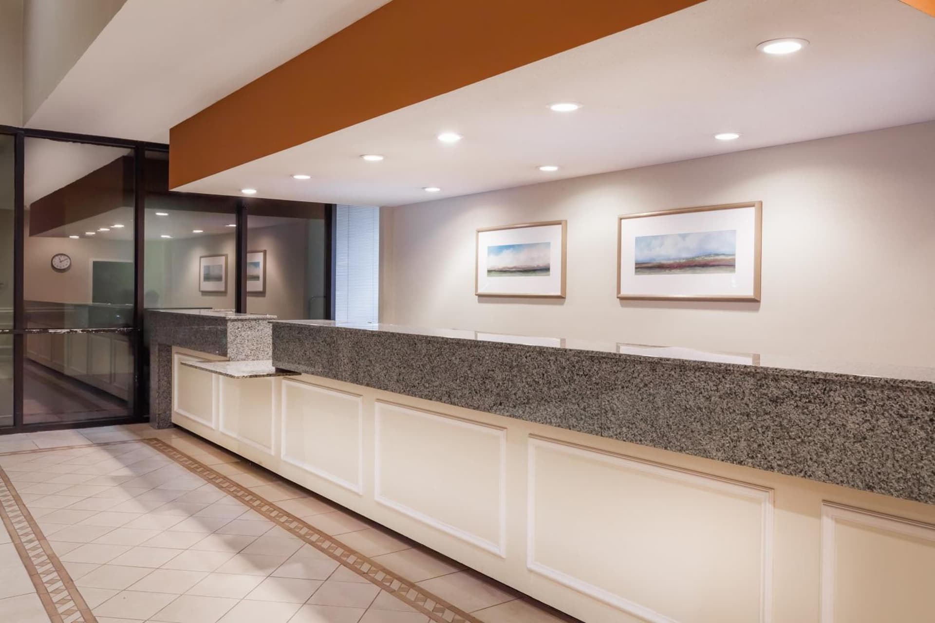 Wyndham Virginia Beach Oceanfront gallery photo in Virginia Beach, VA — image 62