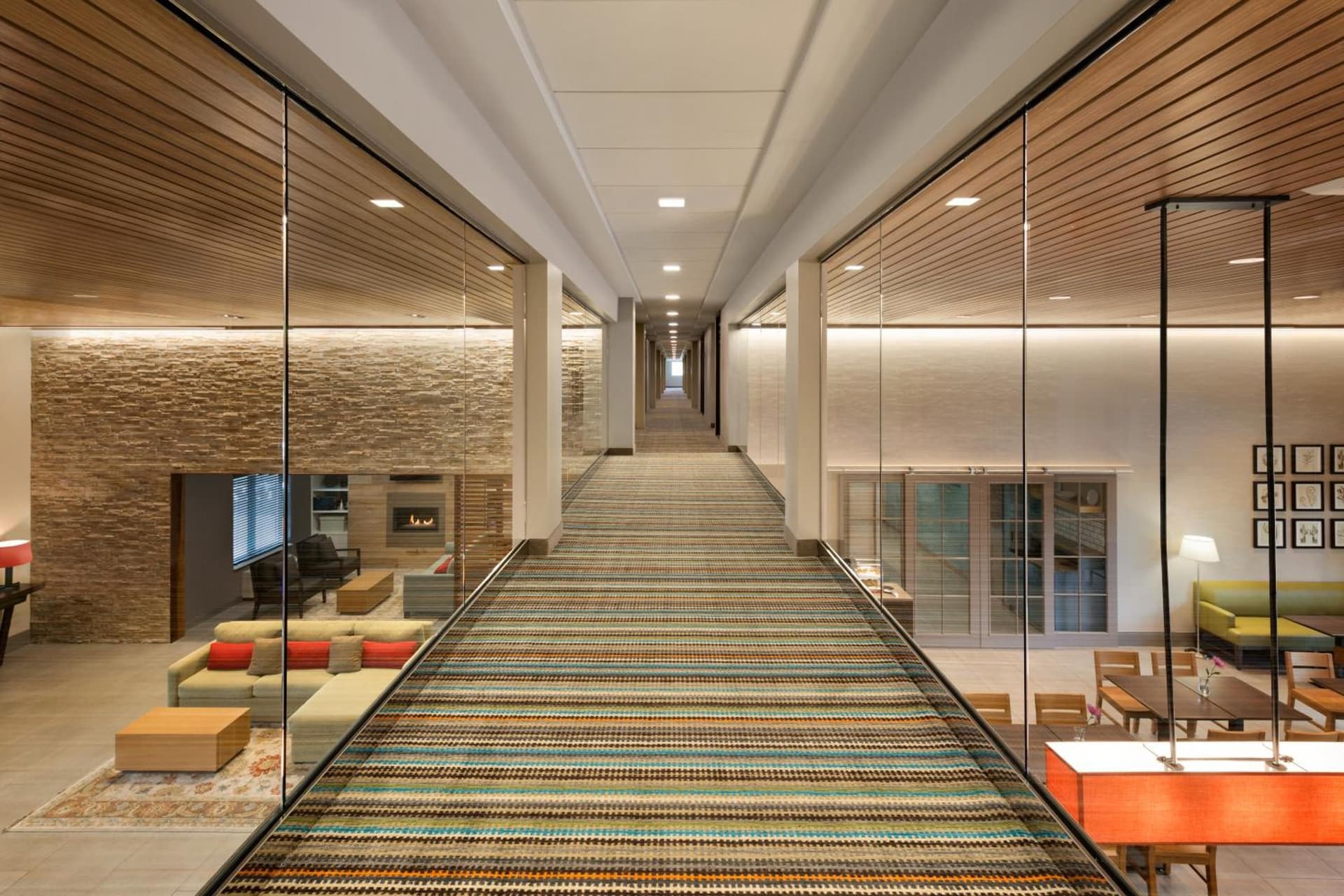 Country Inn & Suites by Radisson, Seattle-Tacoma International Airport, WA gallery photo in SeaTac, WA — image 42