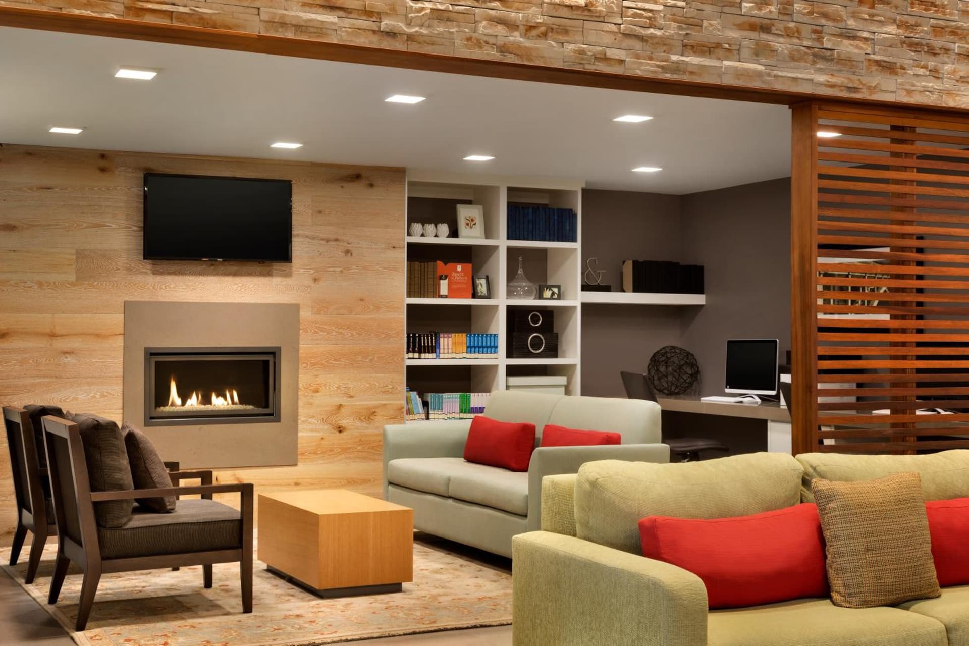 Country Inn & Suites by Radisson, Seattle-Tacoma International Airport, WA gallery photo in SeaTac, WA — image 11
