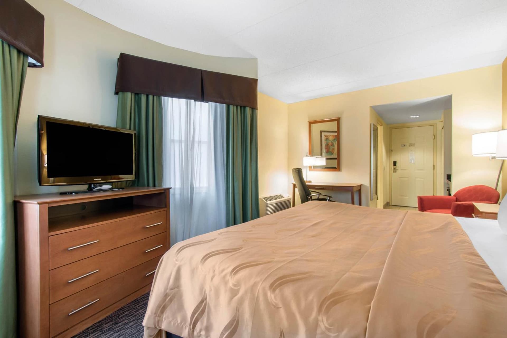 University Hotel & Suites Shippensburg, Trademark by Wyndham gallery photo in Shippensburg, PA — image 24