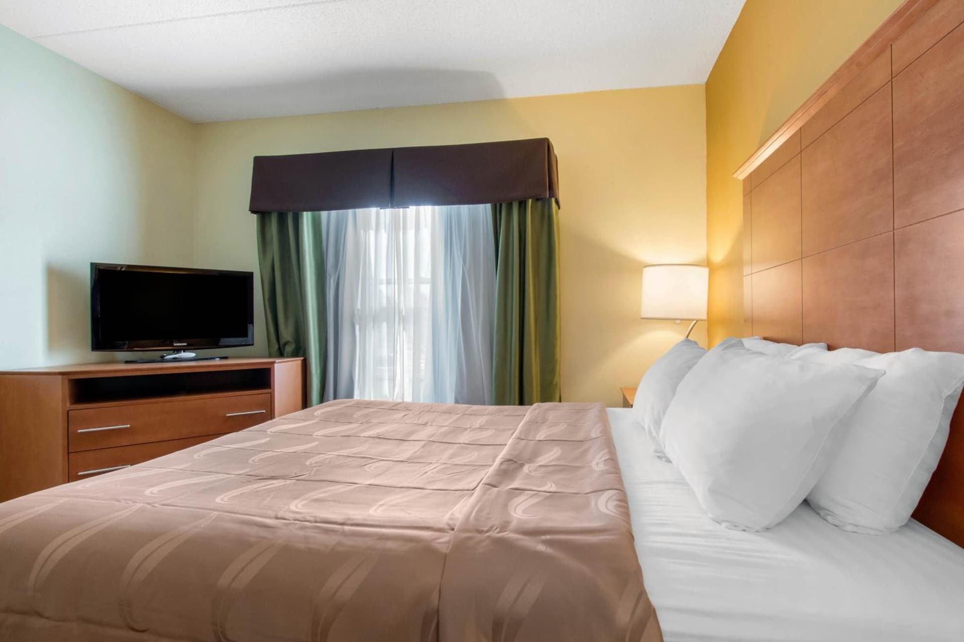 University Hotel & Suites Shippensburg, Trademark by Wyndham property views in Shippensburg, PA — gallery photo 3