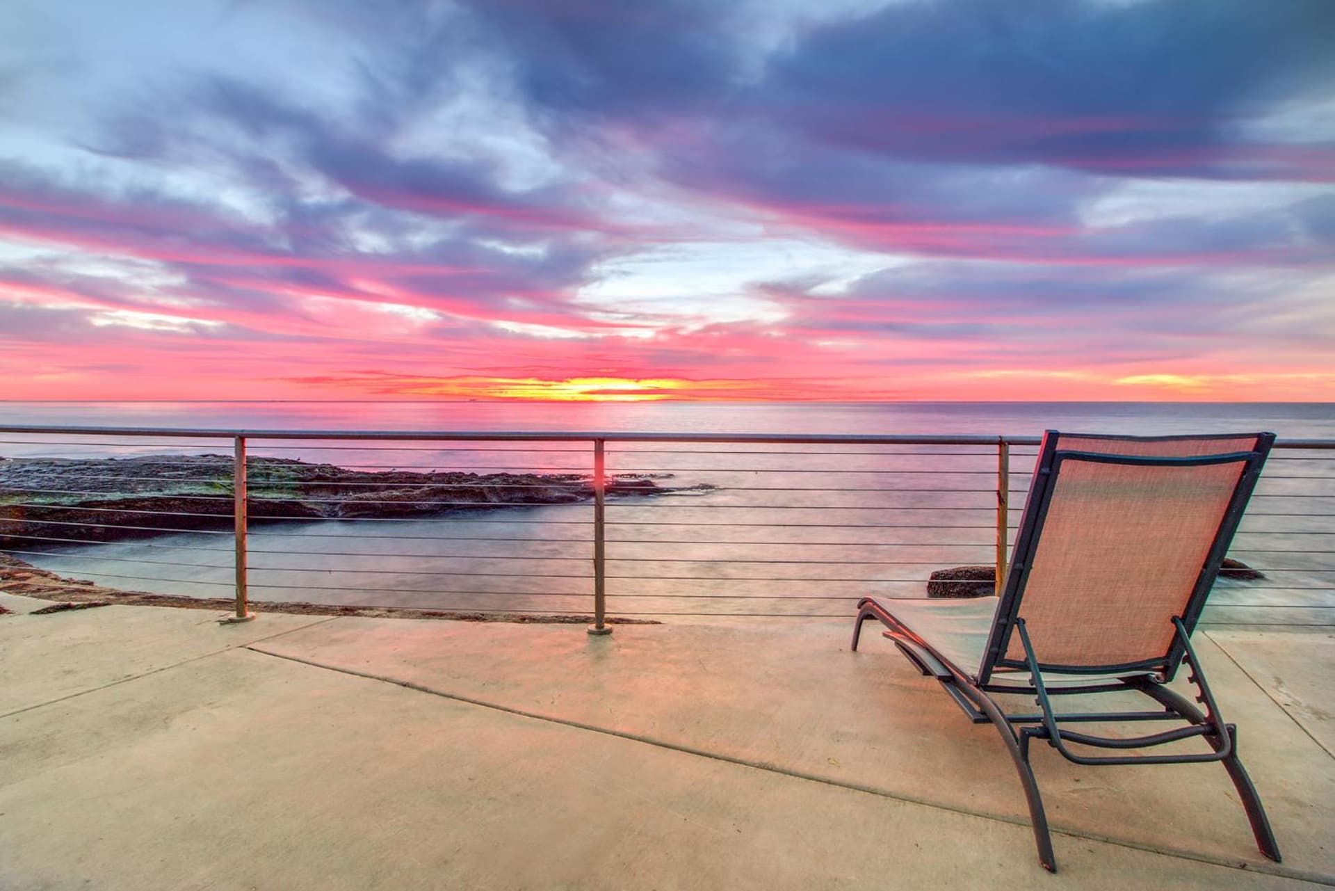 The Inn at Sunset Cliffs interior in San Diego, CA — gallery photo 2