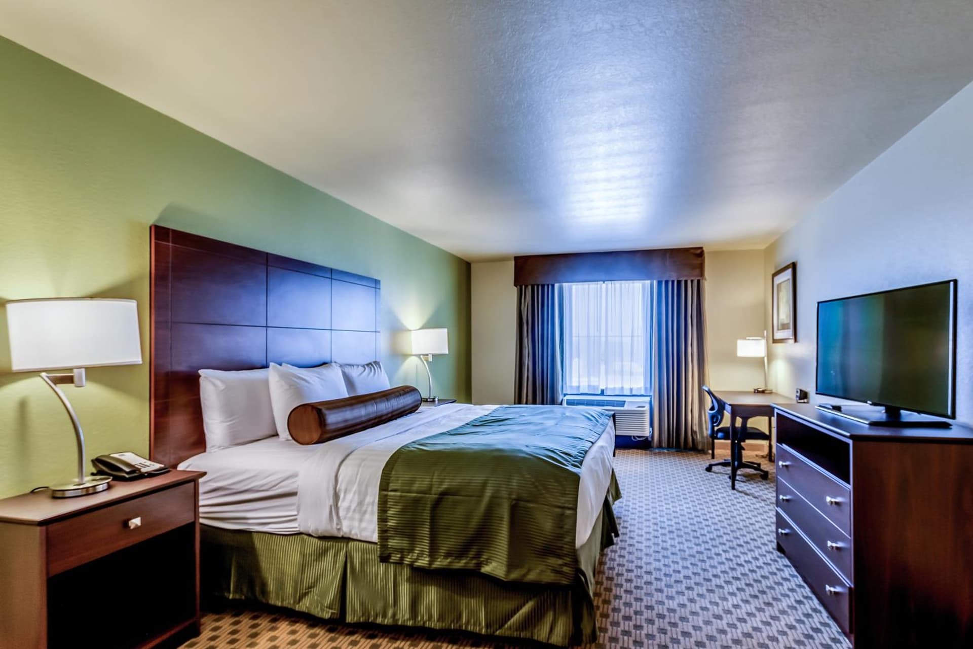 Cobblestone Inn & Suites - Waverly gallery photo in Waverly, IA — image 38
