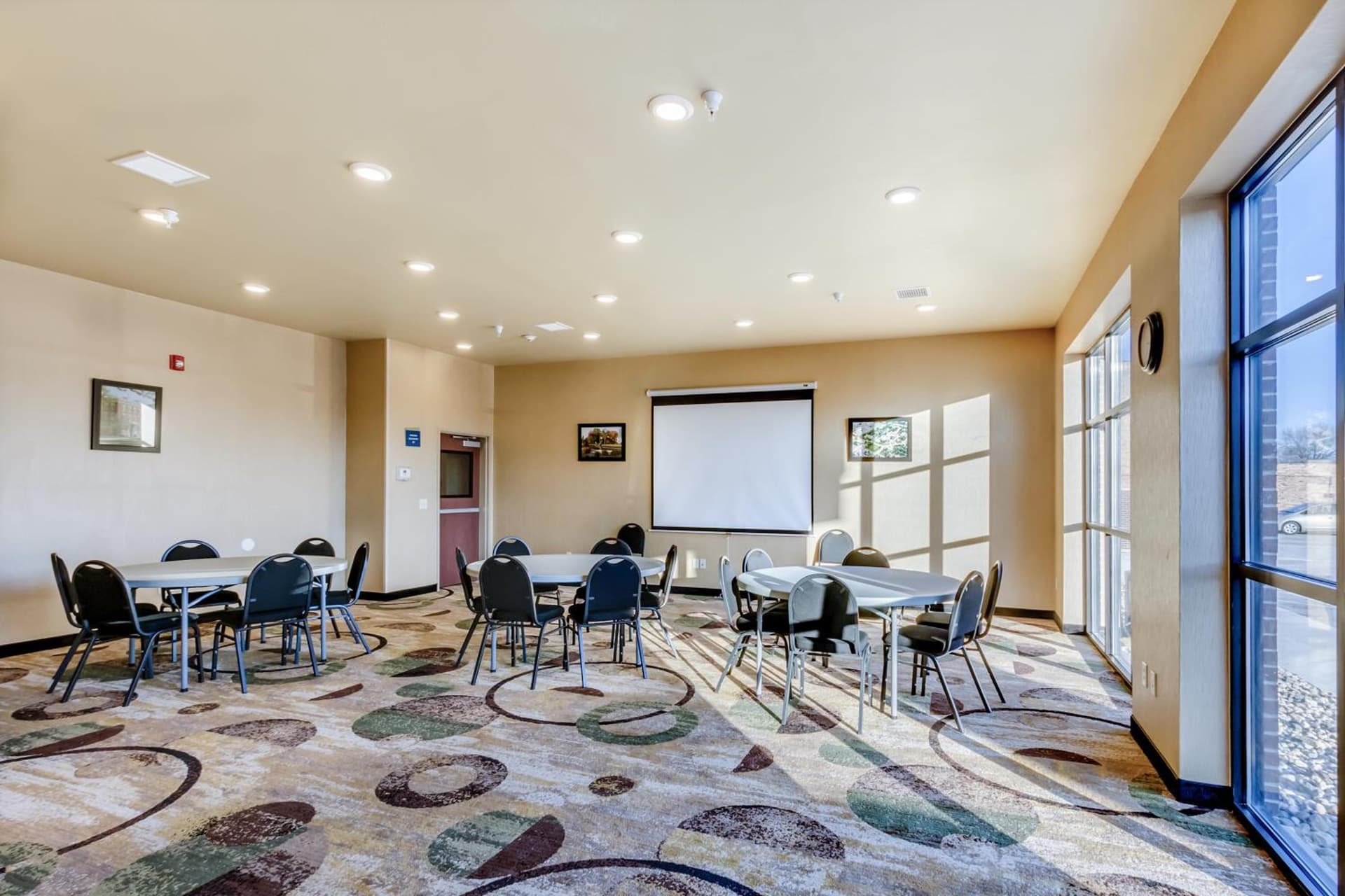 Cobblestone Inn & Suites - Waverly gallery photo in Waverly, IA — image 20
