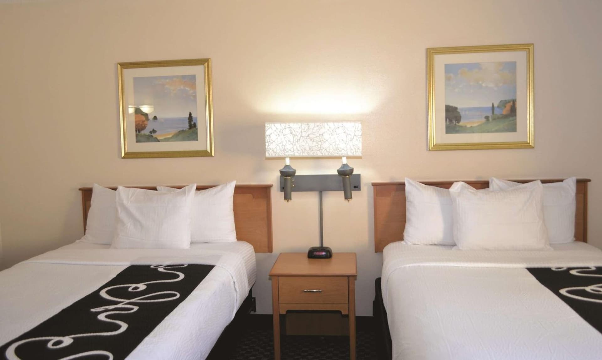 La Quinta by Wyndham Tampa Fairgrounds - Casino gallery photo in Tampa, FL — image 37