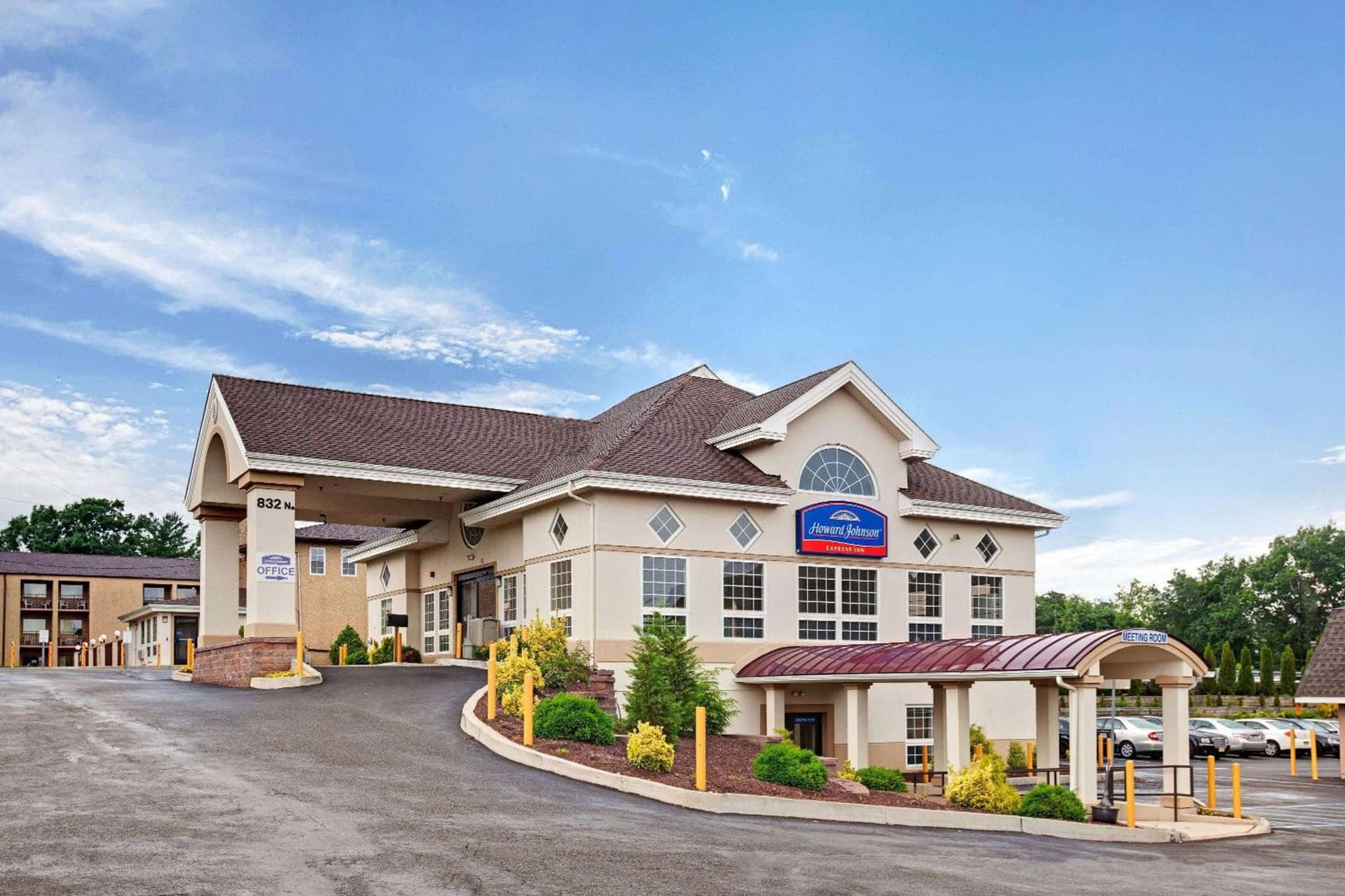 Howard Johnson by Wyndham Blackwood Near Philadelphia interior in Blackwood, NJ — gallery photo 2