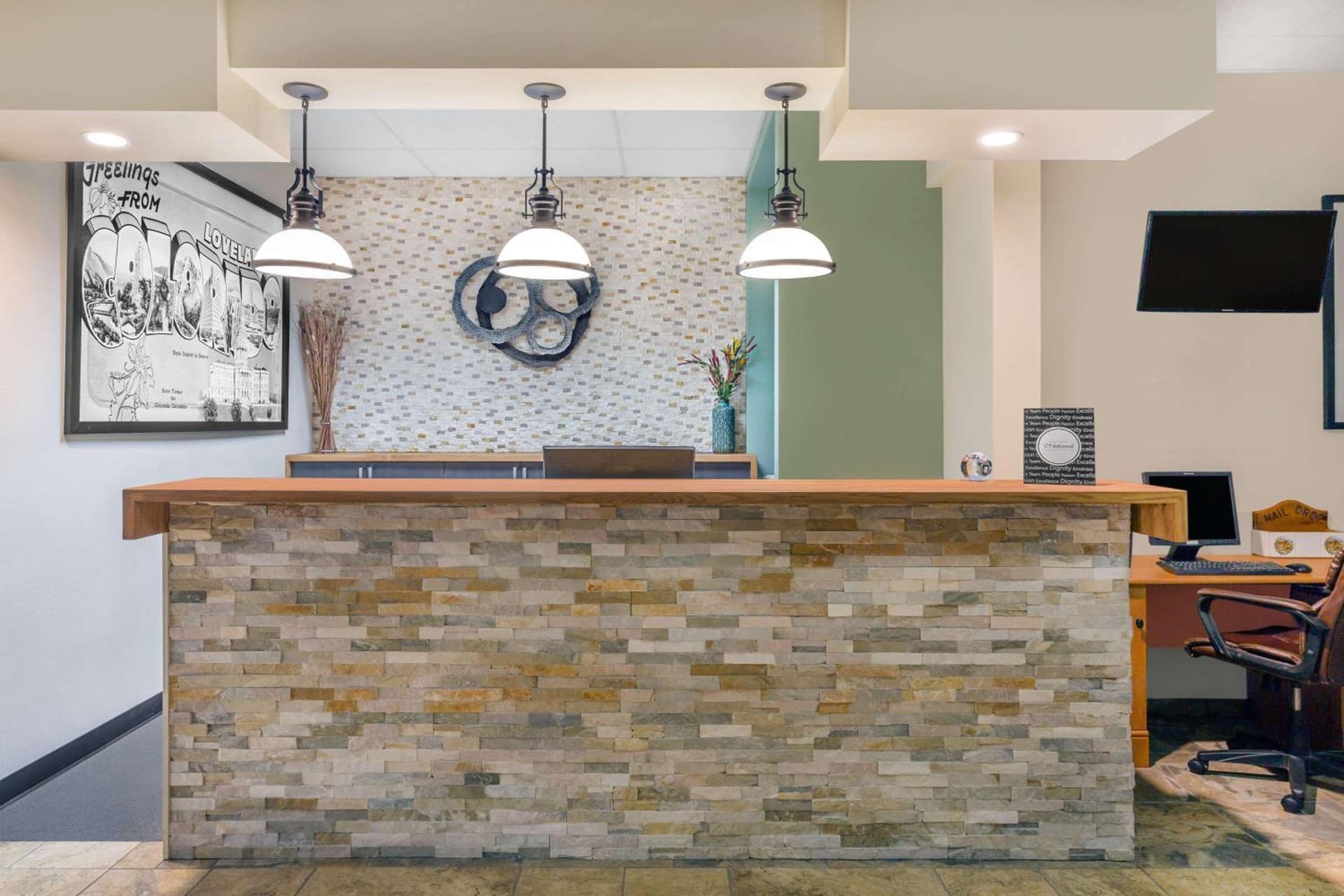 Travelodge by Wyndham Loveland/Fort Collins Area interior in Loveland, CO — gallery photo 2