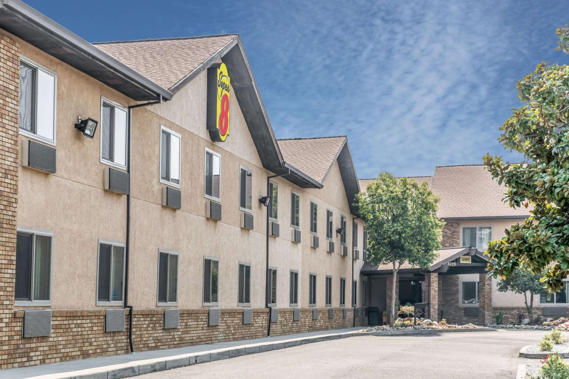 Super 8 by Wyndham Redding featured exterior or lobby in Redding, CA — similar hotel