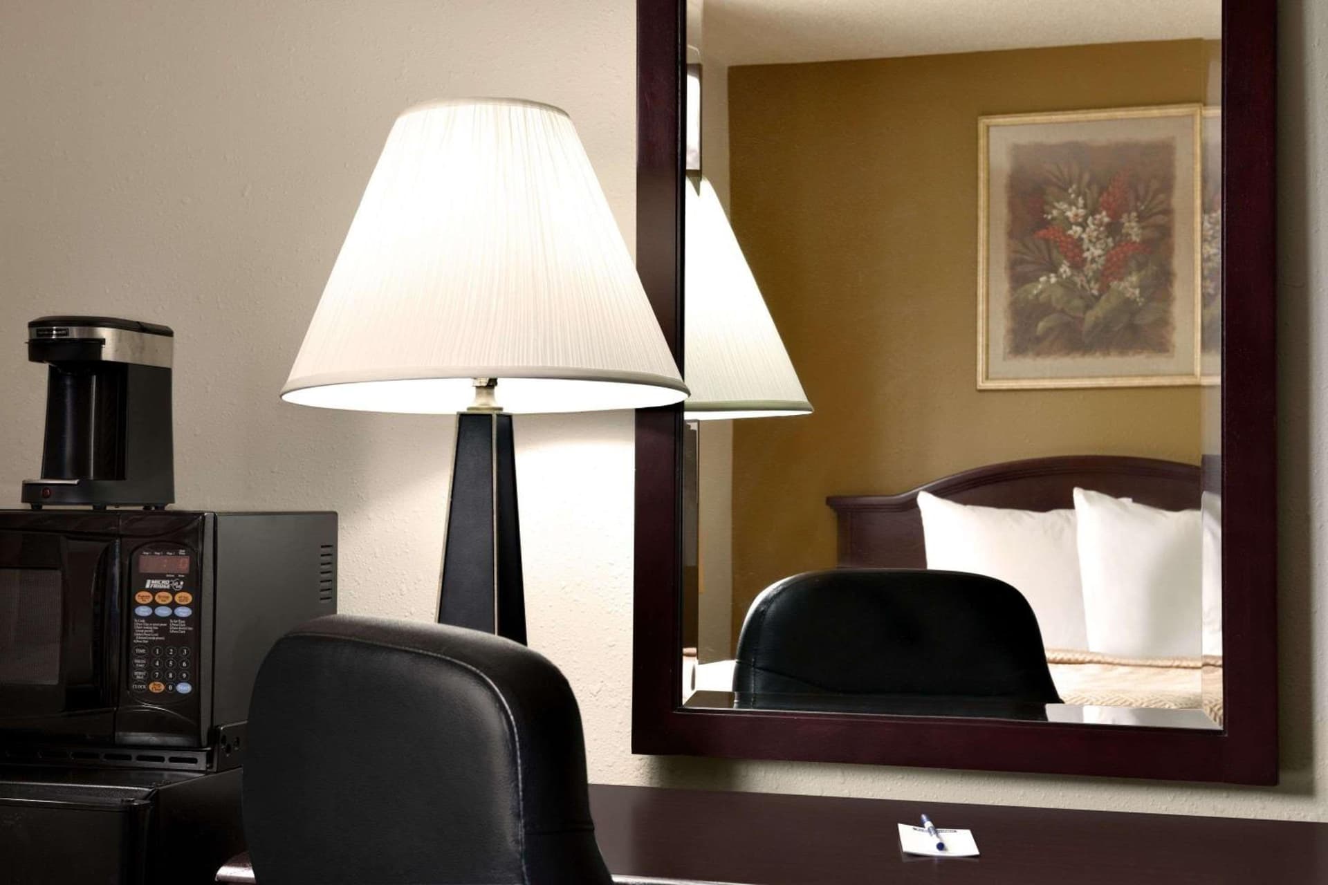 Travelodge by Wyndham La Porte/Michigan City Area gallery photo in LaPorte, IN — image 6