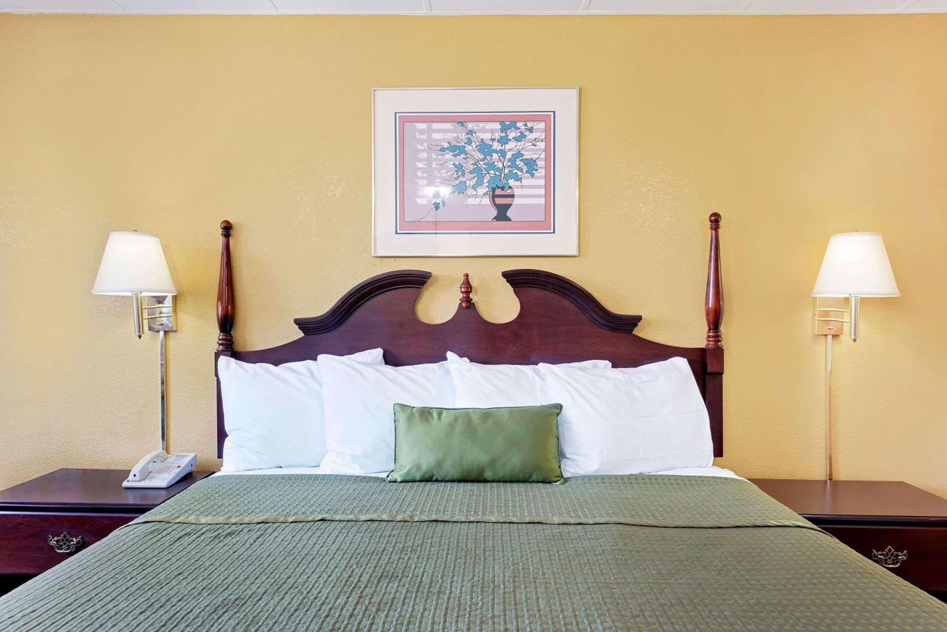 Travelodge by Wyndham Chambersburg gallery photo in Chambersburg, PA — image 15