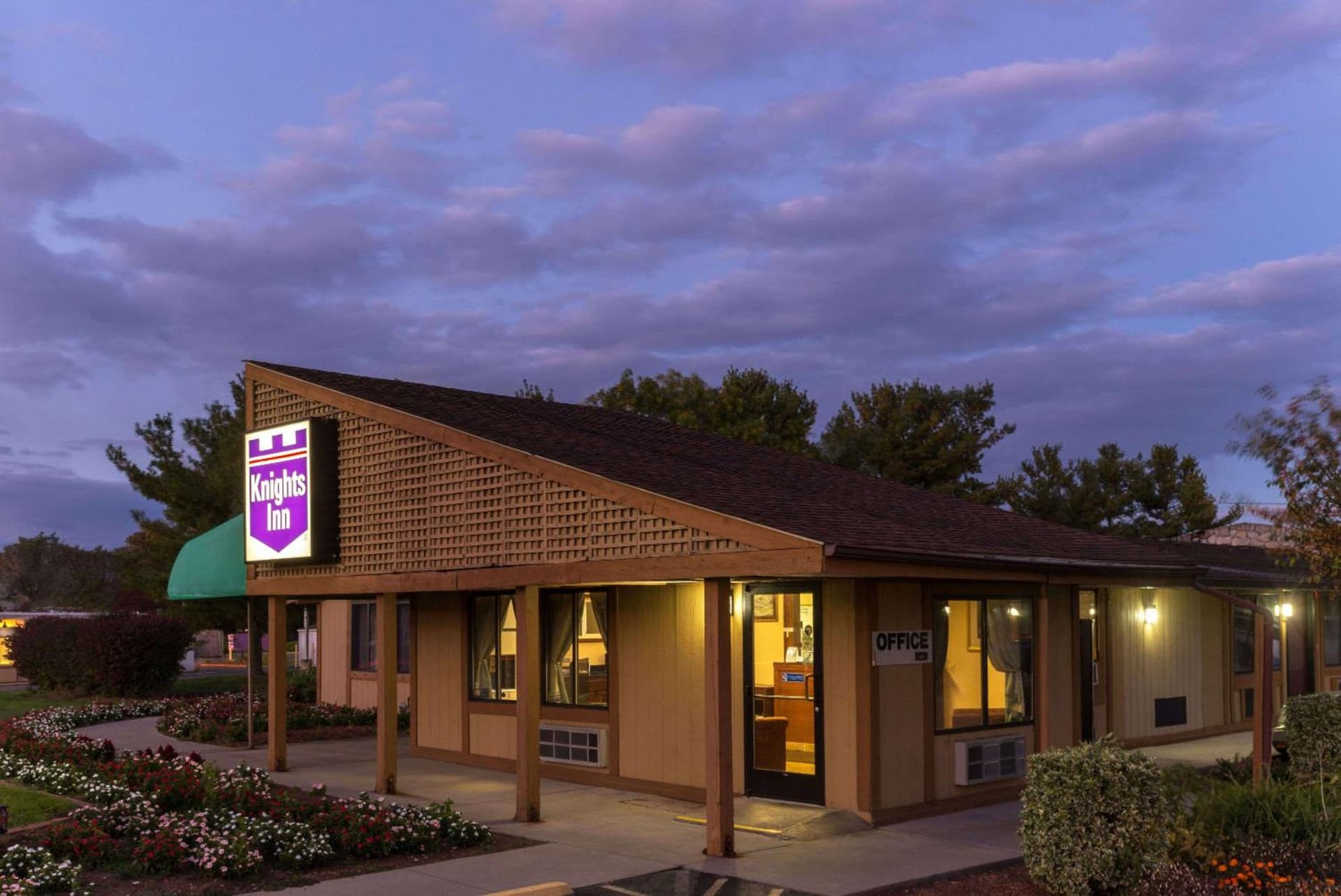 Americas Best Value Inn Martinsburg — hotel in Martinsburg, West Virginia