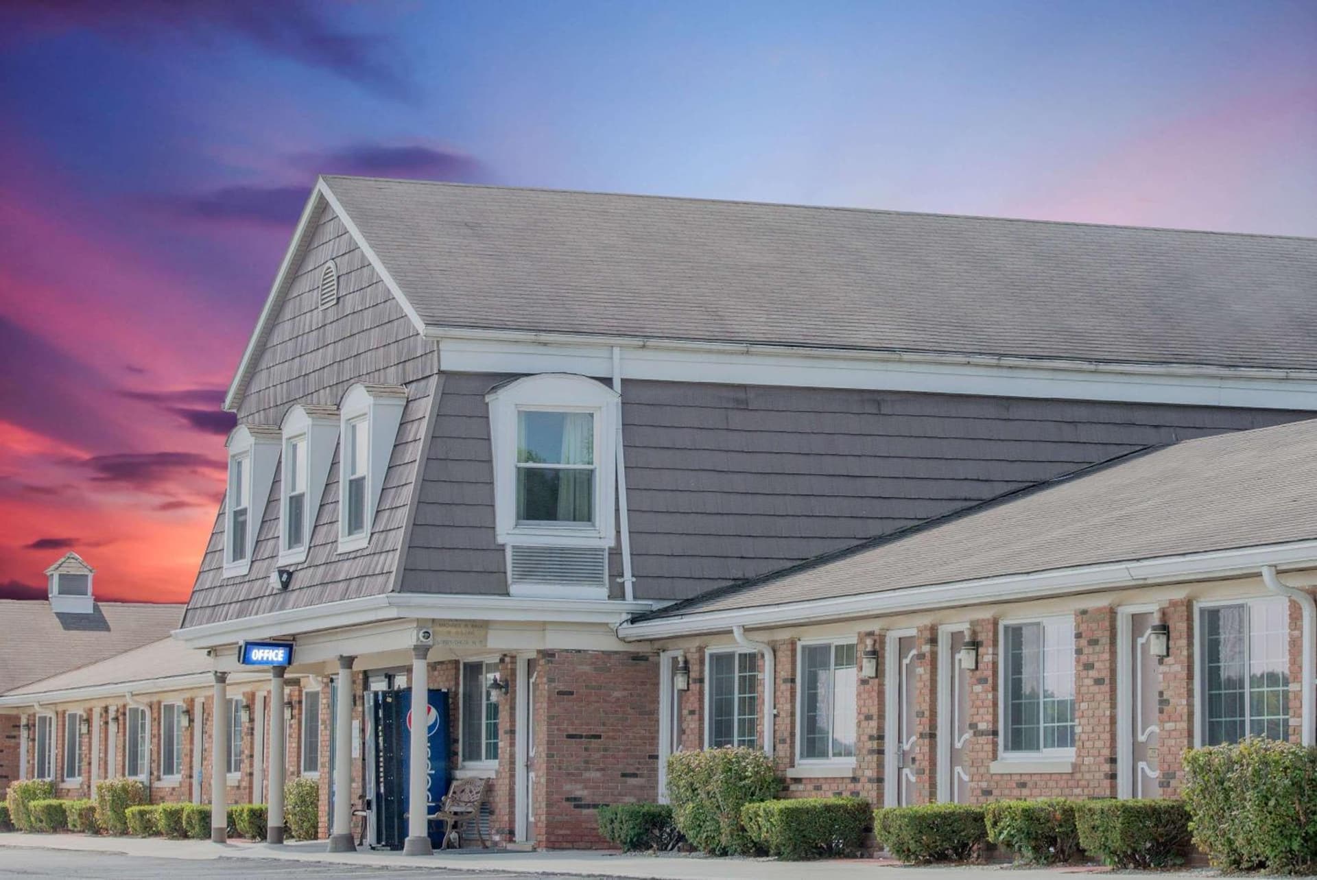 Travelodge by Wyndham Mansfield property views in Mansfield, OH — gallery photo 3