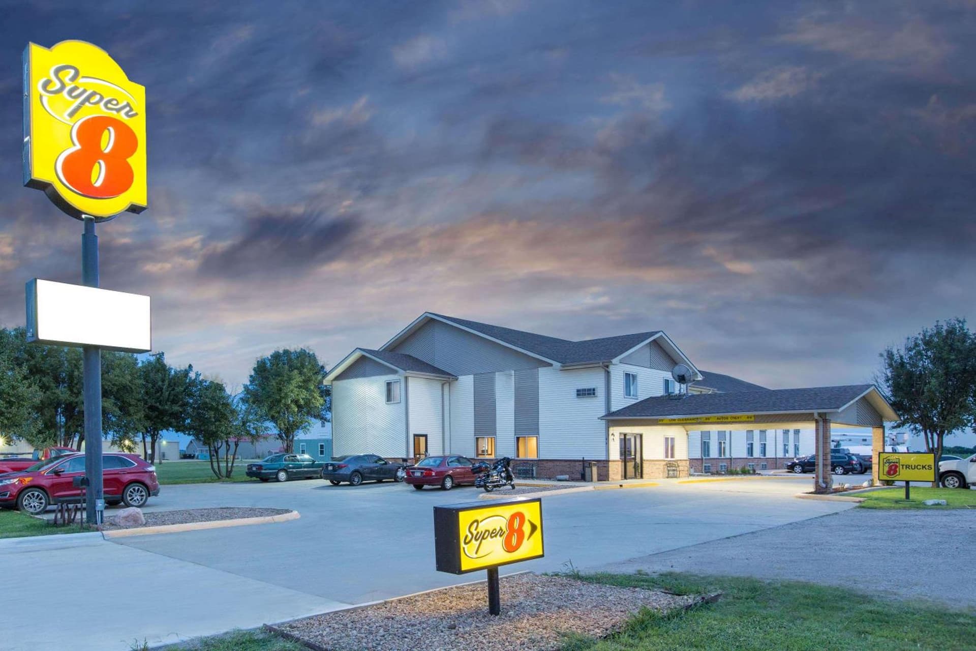 Super 8 by Wyndham Belleville featured exterior or lobby in Belleville, KS — similar hotel