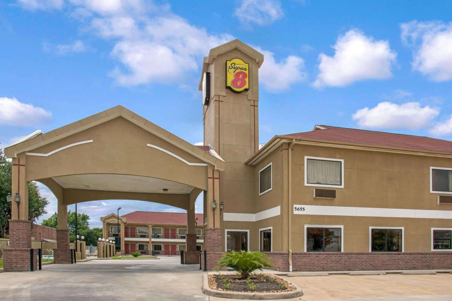Super 8 by Wyndham Houston/Brookhollow NW featured exterior or lobby in Houston, TX — similar hotel