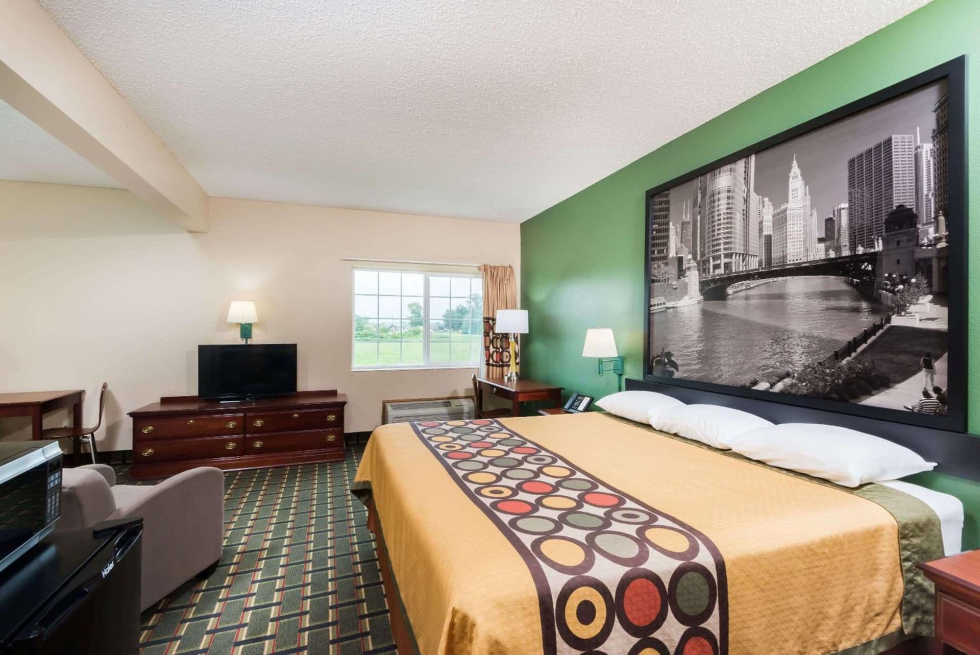 Super 8 by Wyndham Mt. Carmel IL gallery photo in Mount Carmel, IL — image 25