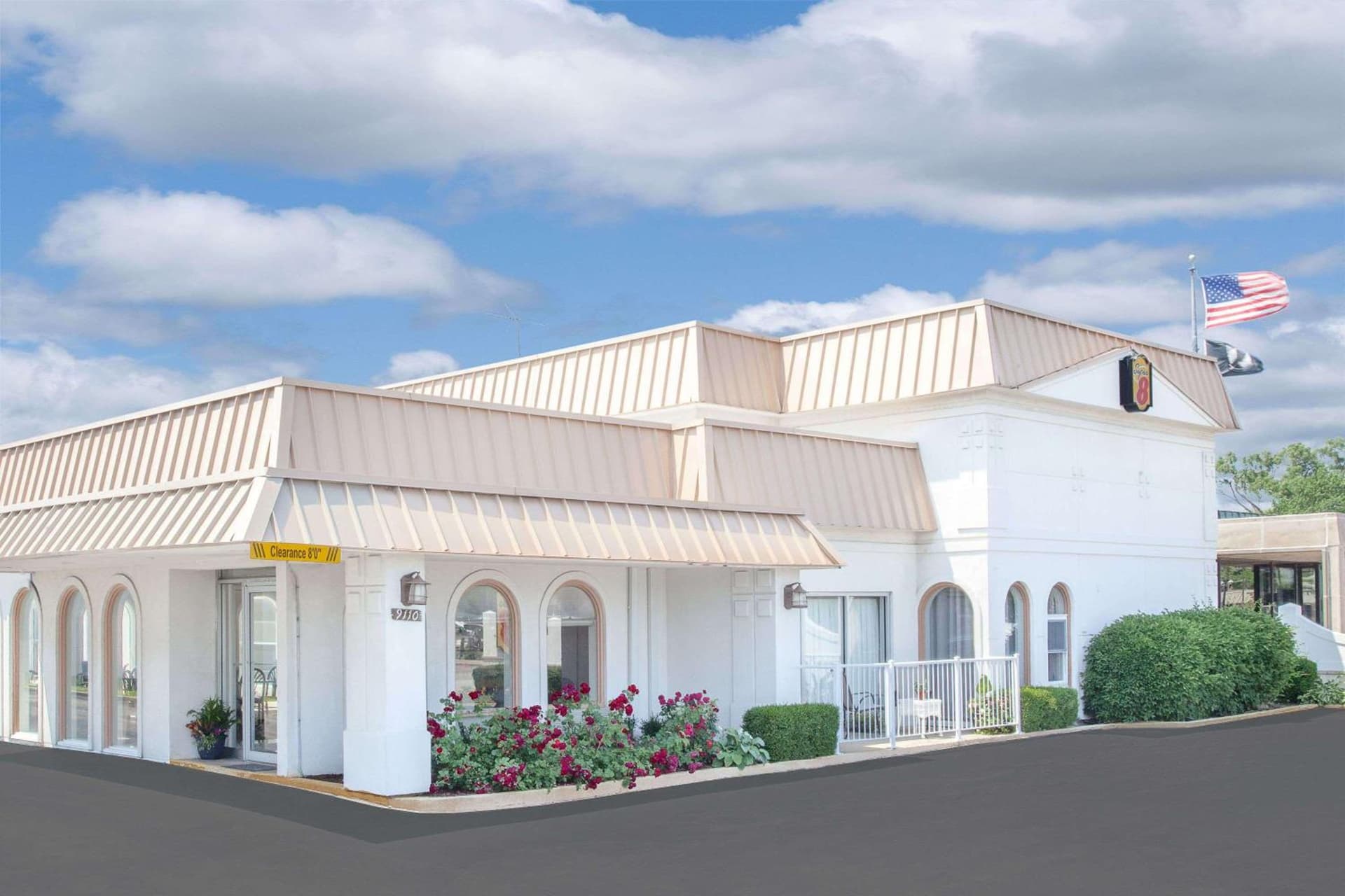 Super 8 by Wyndham Morton Grove/Chicago featured exterior or lobby in Morton Grove, IL — similar hotel