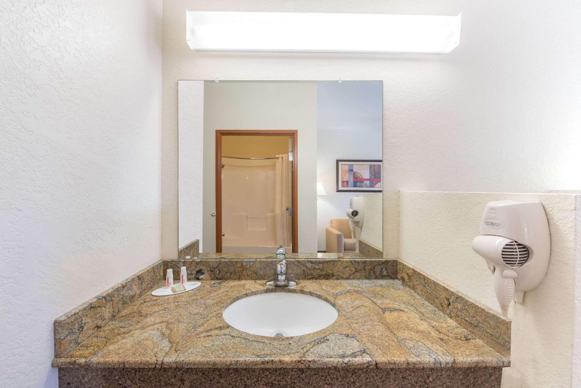 Super 8 by Wyndham Abilene South gallery photo in Abilene, TX — image 15