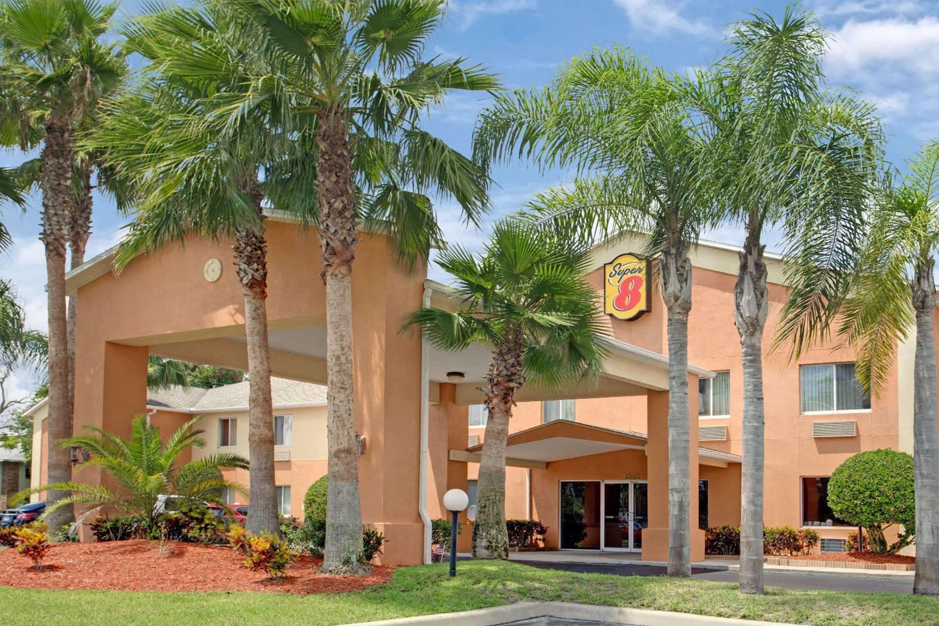 Super 8 by Wyndham Daytona Beach featured exterior or lobby in Daytona Beach, FL — similar hotel