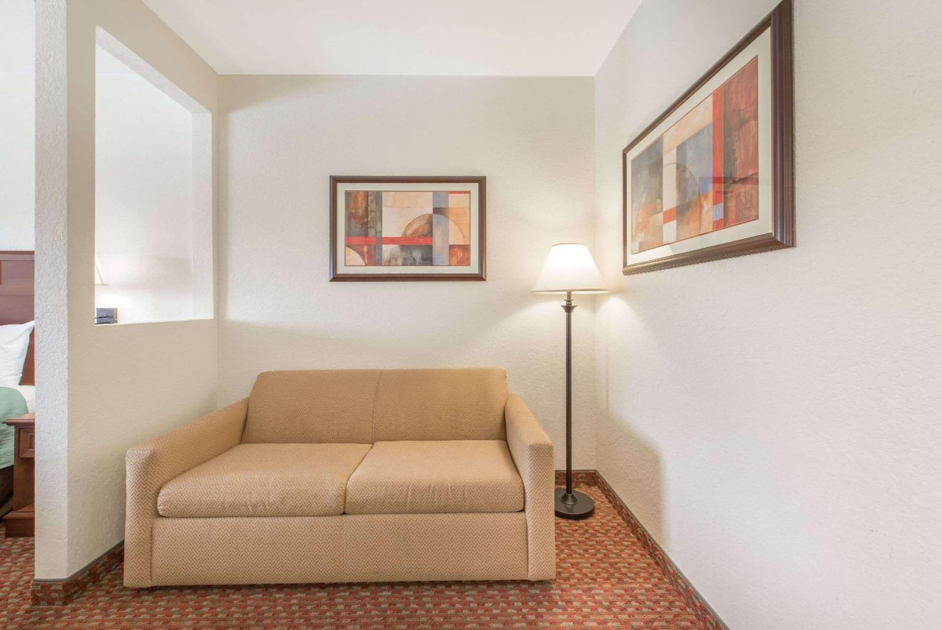 Super 8 by Wyndham Abilene South interior in Abilene, TX — gallery photo 2