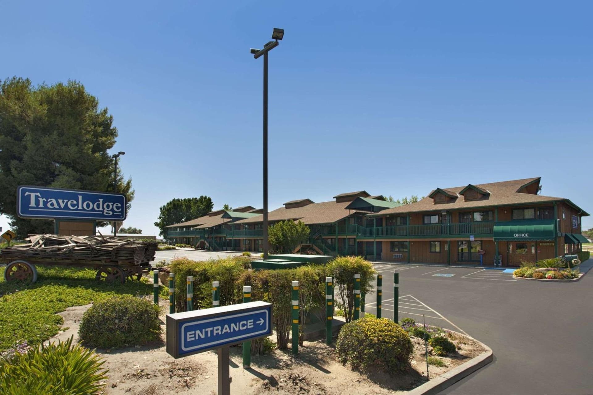 Red Lion Inn & Suites Lemoore featured exterior or lobby in Lemoore, CA — similar hotel