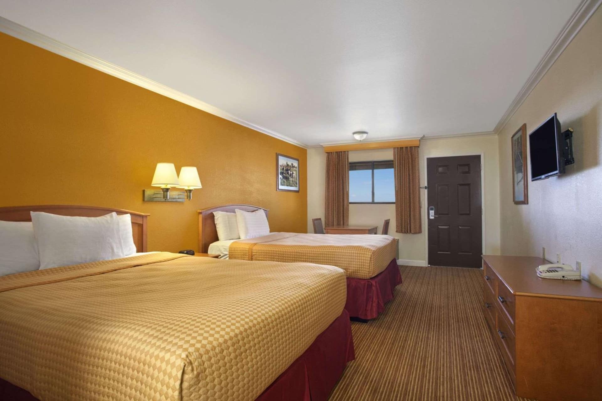 Red Lion Inn & Suites Lemoore interior in Lemoore, CA — gallery photo 2